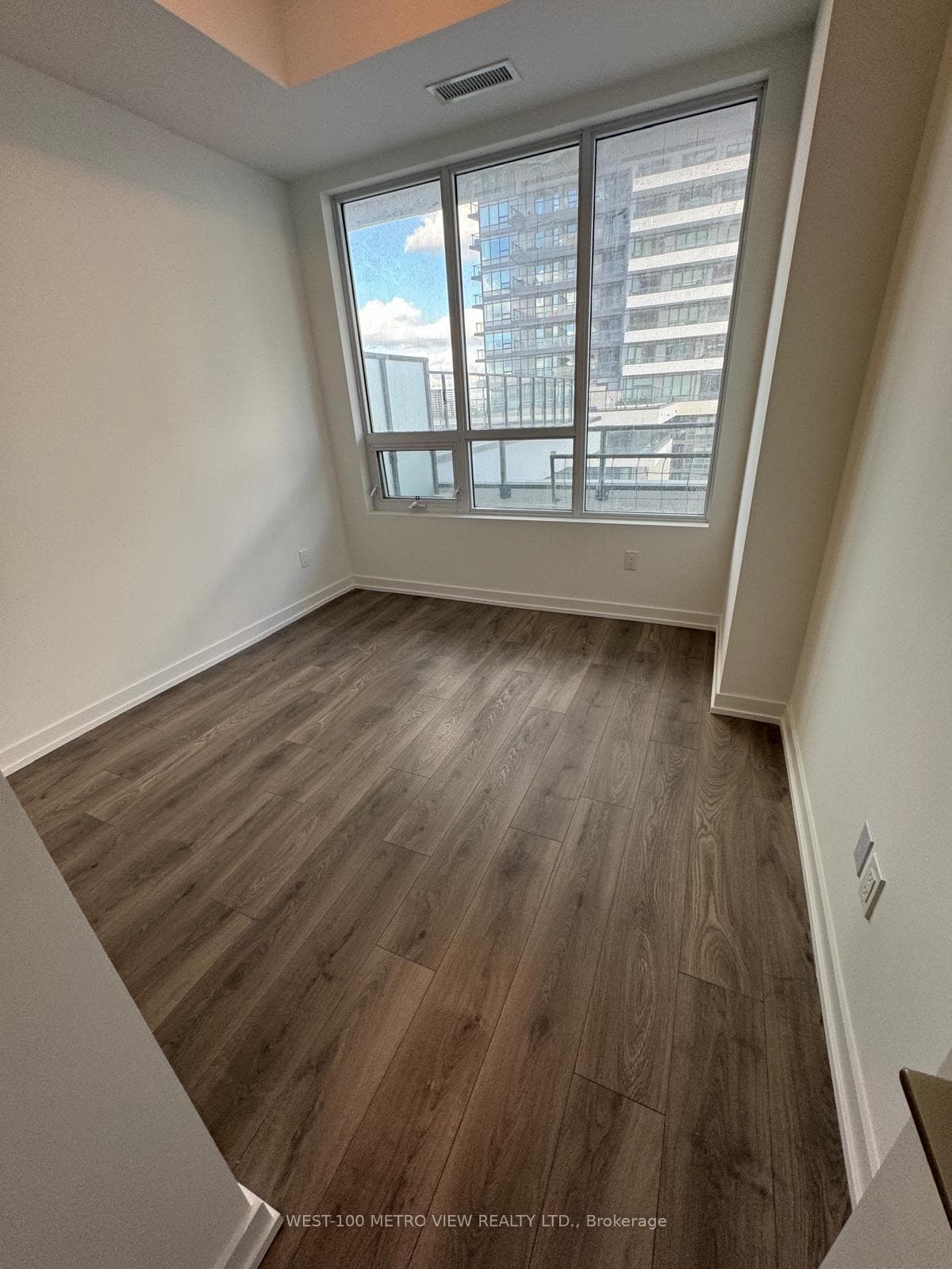 1435 Celebration Drive Unit 705 photo 9
