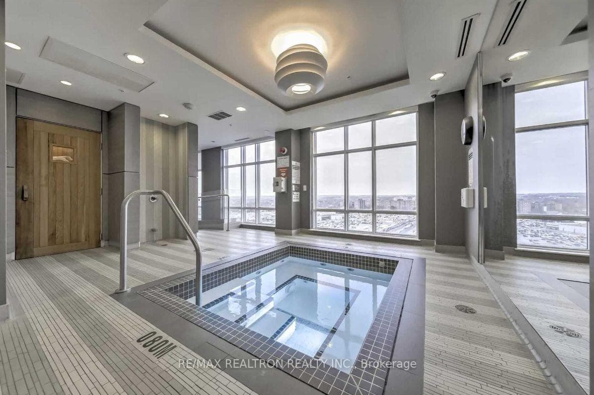 9191 Yonge Street Unit Sw321 photo 15