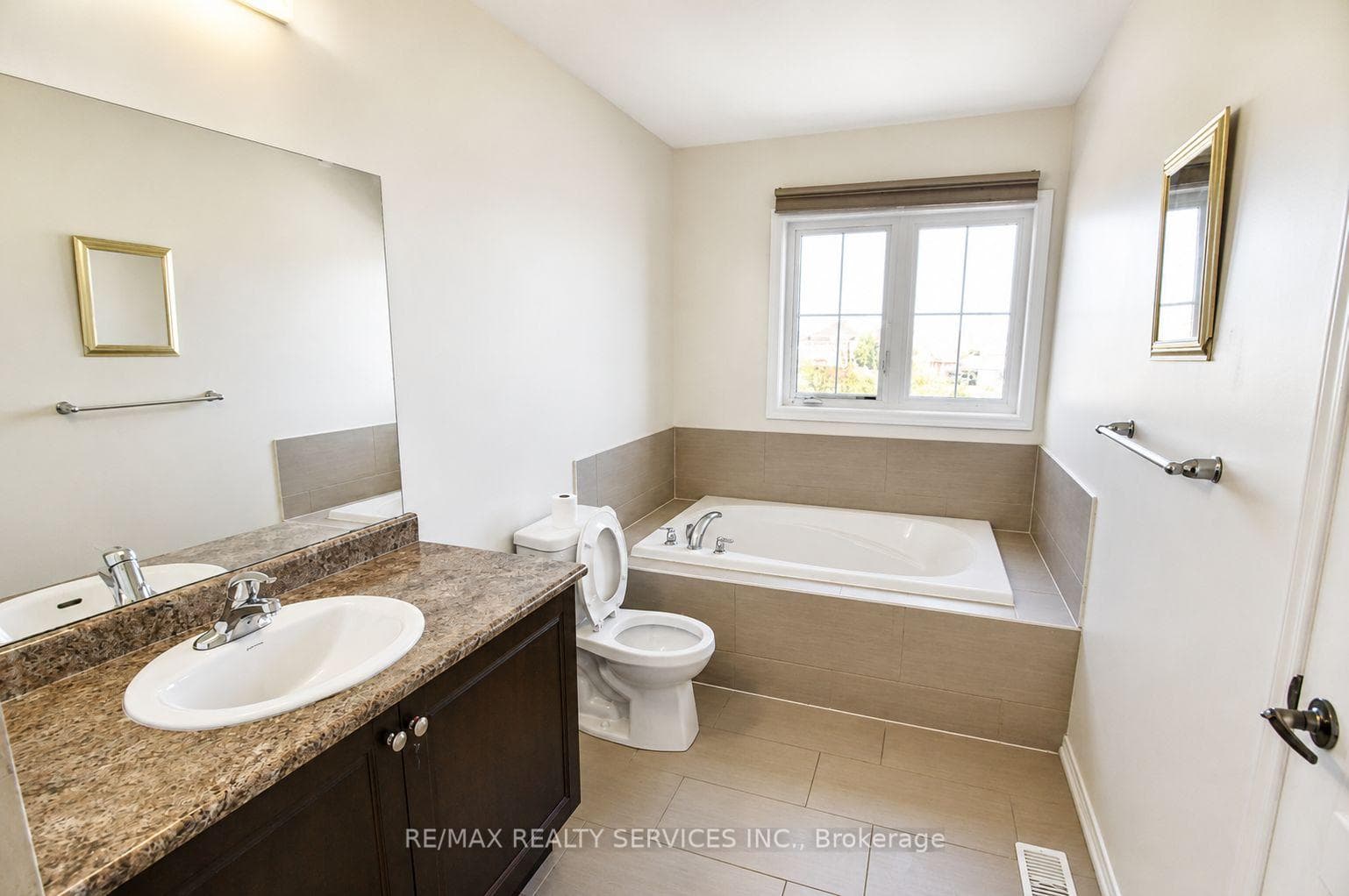 124 Golden Springs Drive photo 9