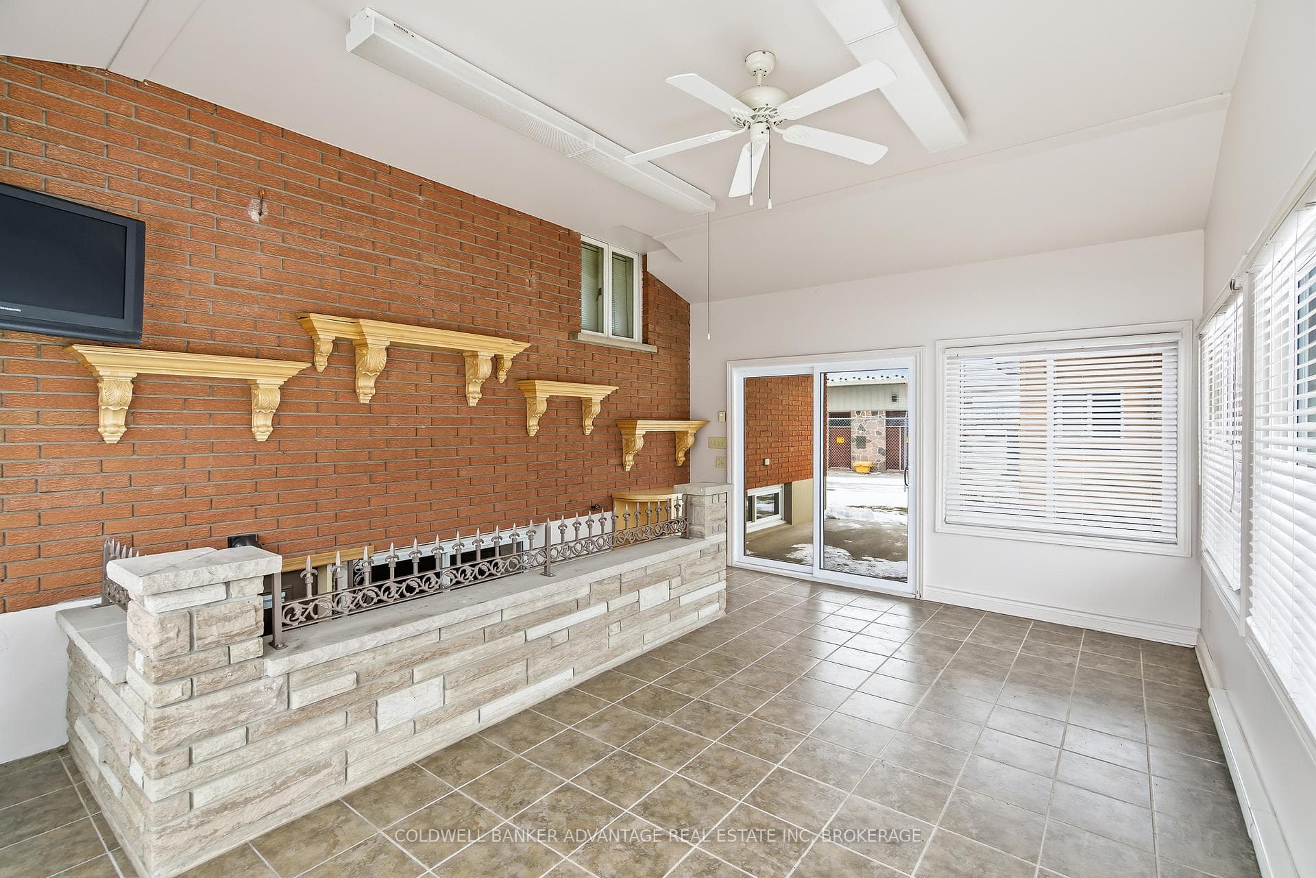 791 Fielden Avenue photo 39