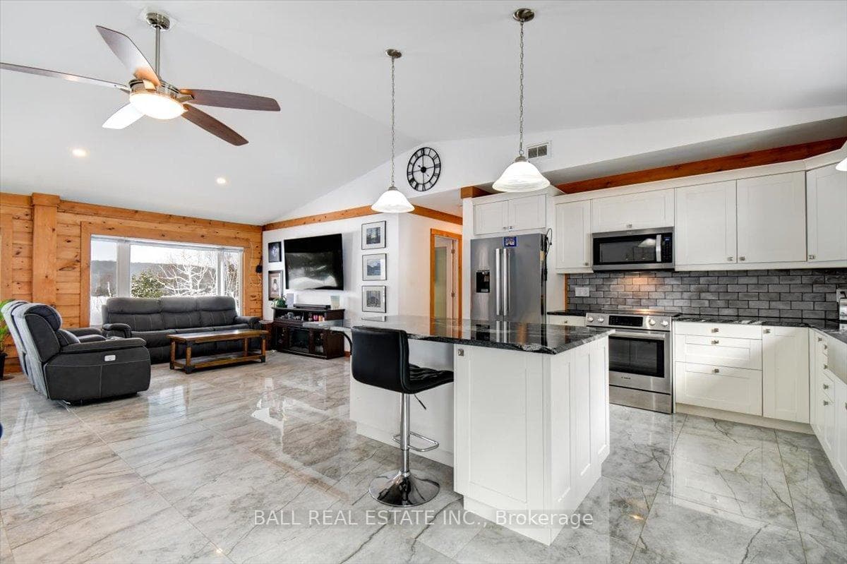 250 Lakeview Road photo 14
