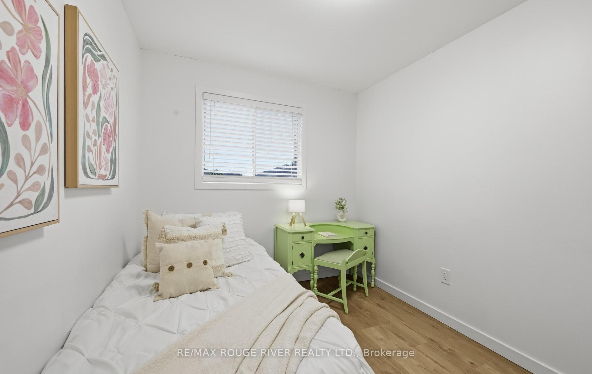 5 Somerscales Drive photo 25