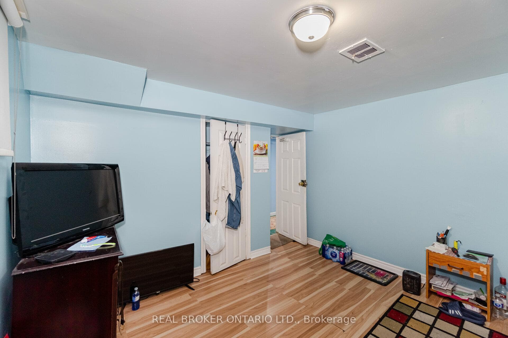 800 Brimley Road photo 31