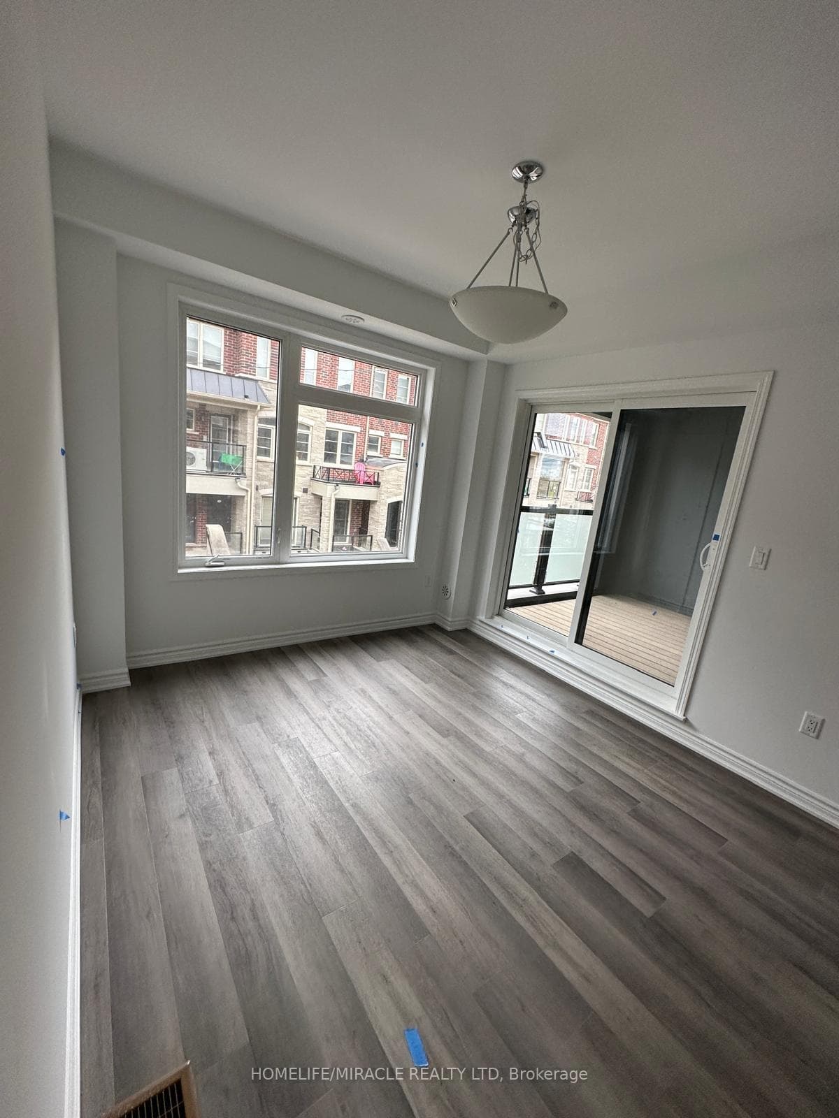 232 Keppel Circle photo 3