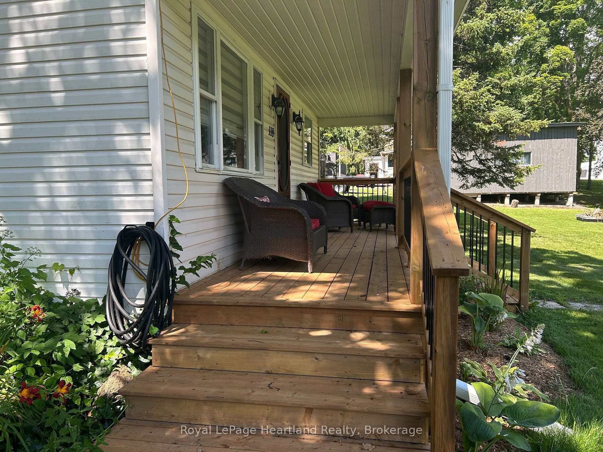 118 ISAAC Street photo 4