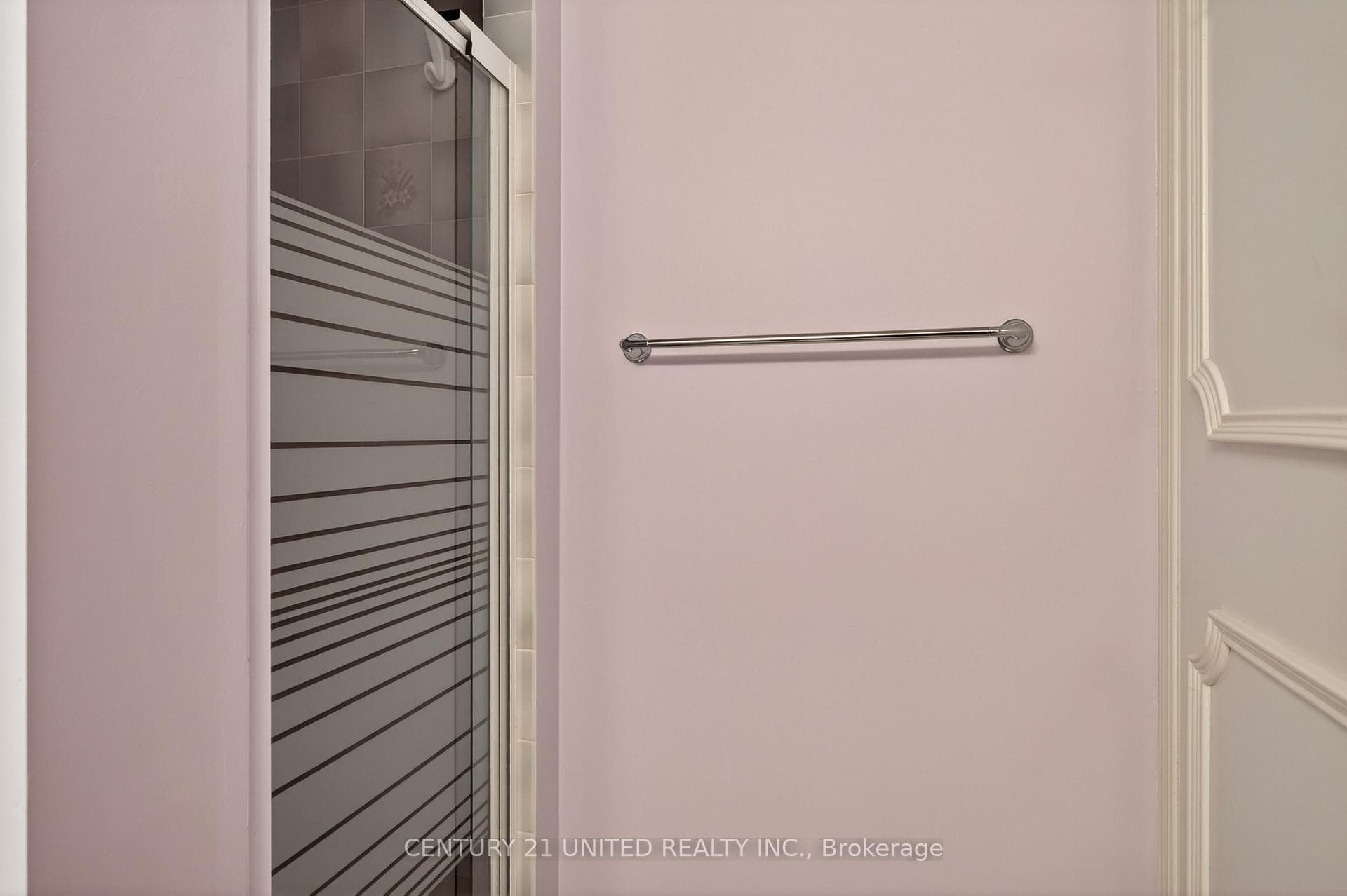 2185 Walker Avenue Unit 206 photo 34