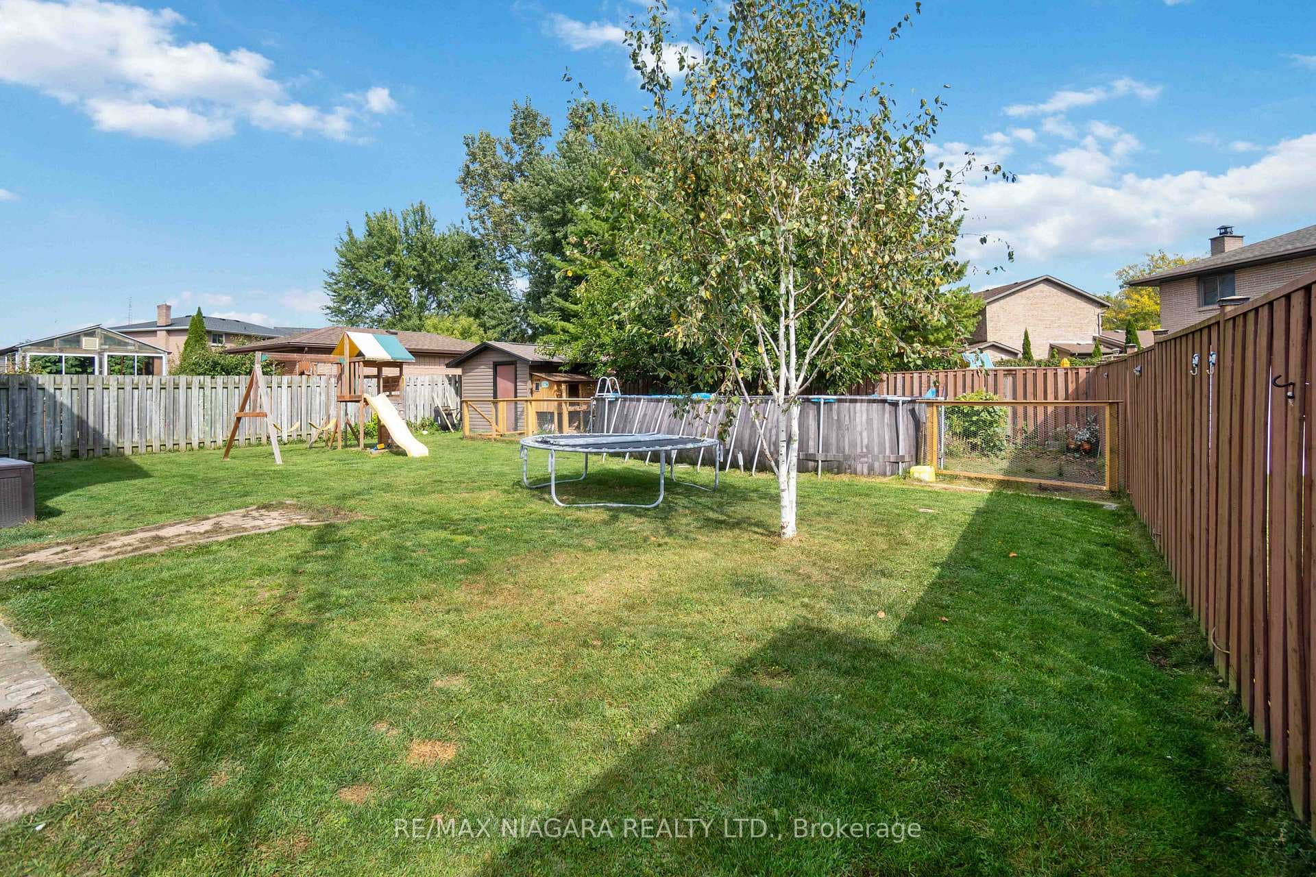 6896 Cumberland Court photo 27