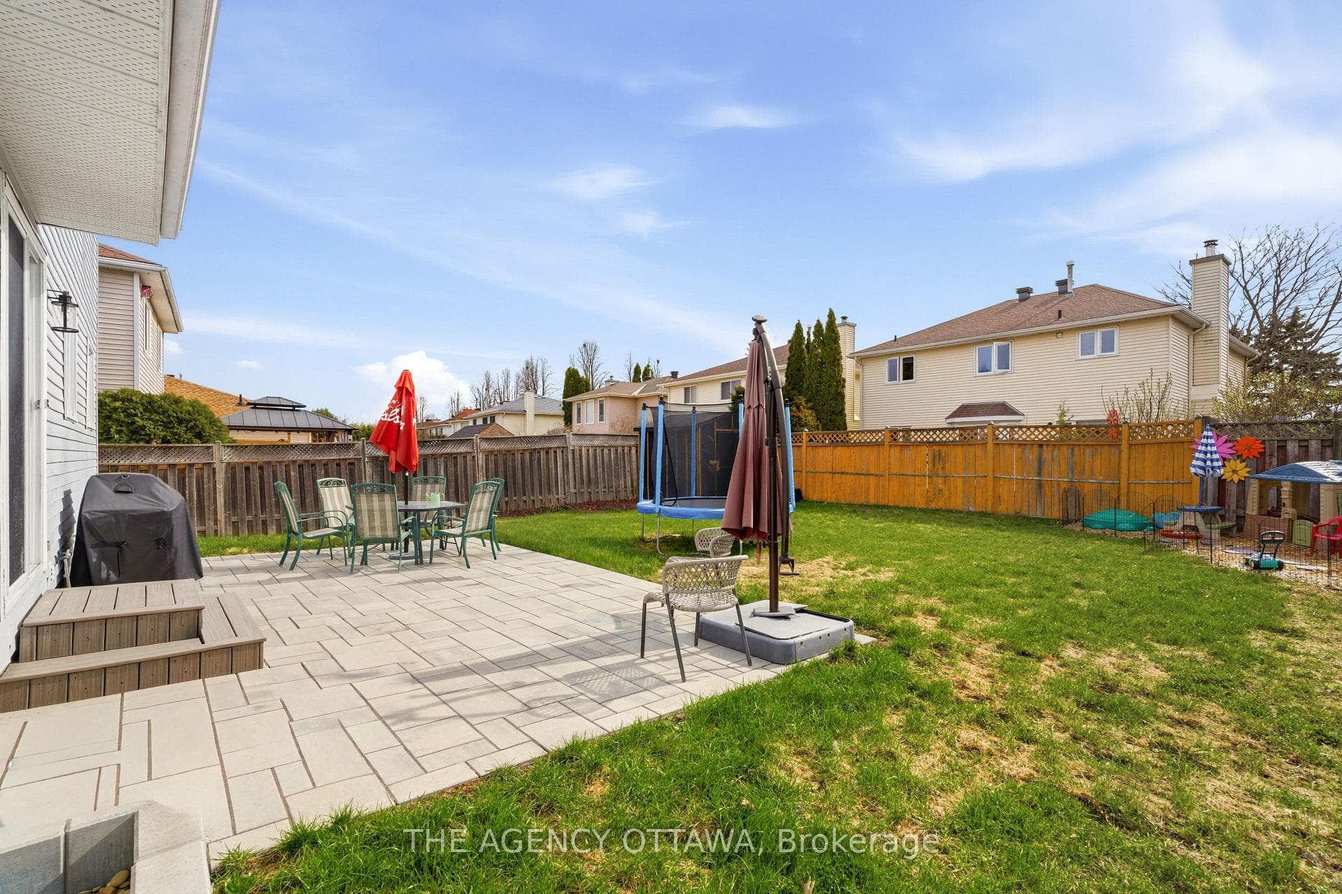 Large Backyard + Fully Fenced