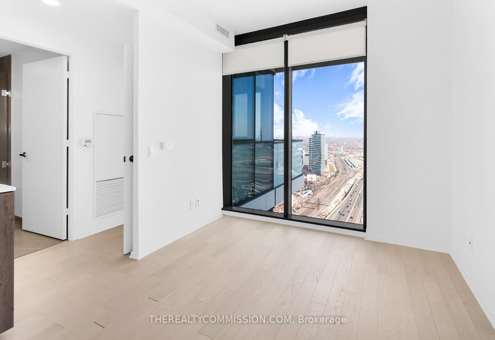 16 Bonnycastle Street Unit 3807 photo 9