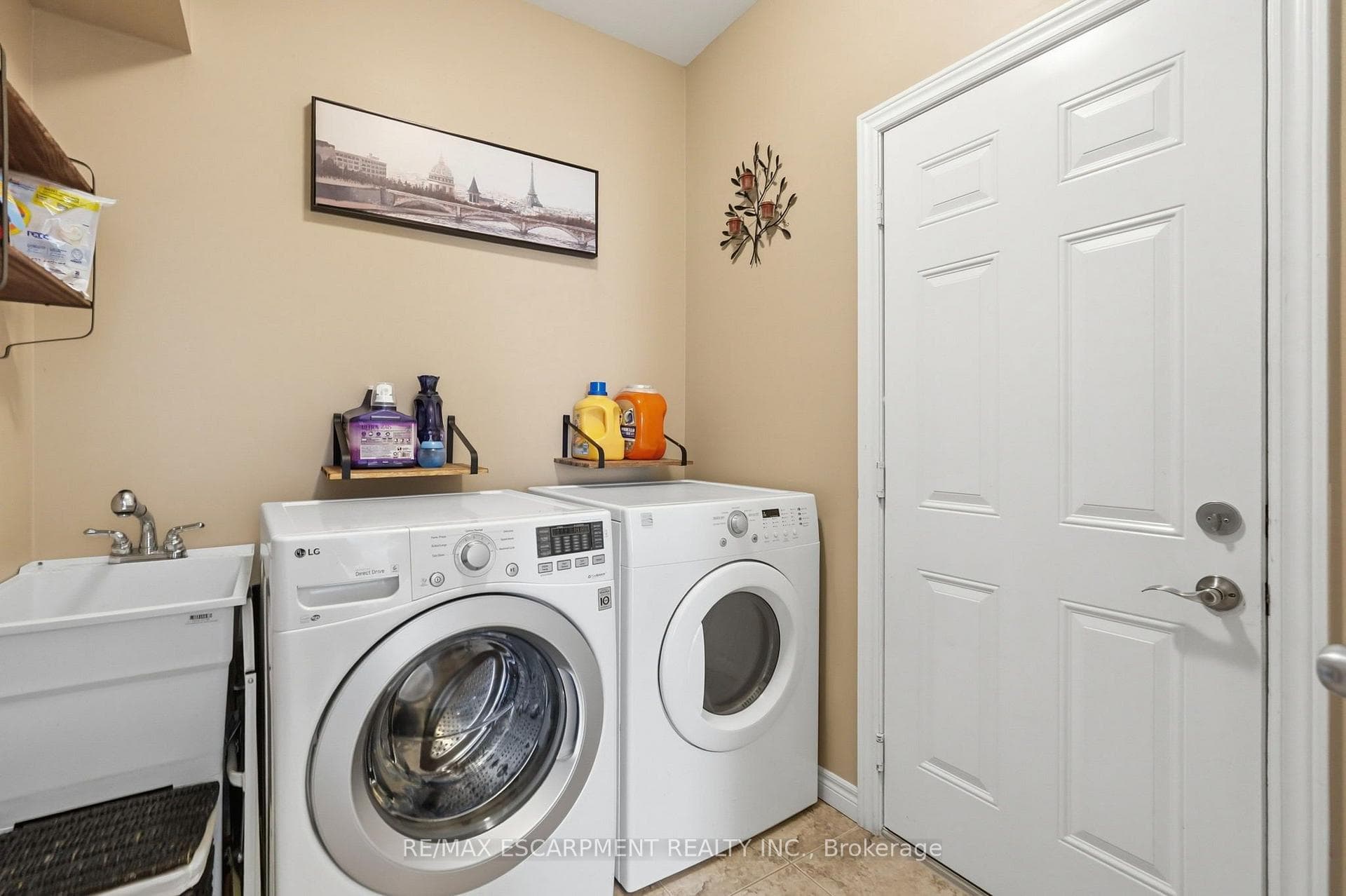 1332 Baseline Road photo 34