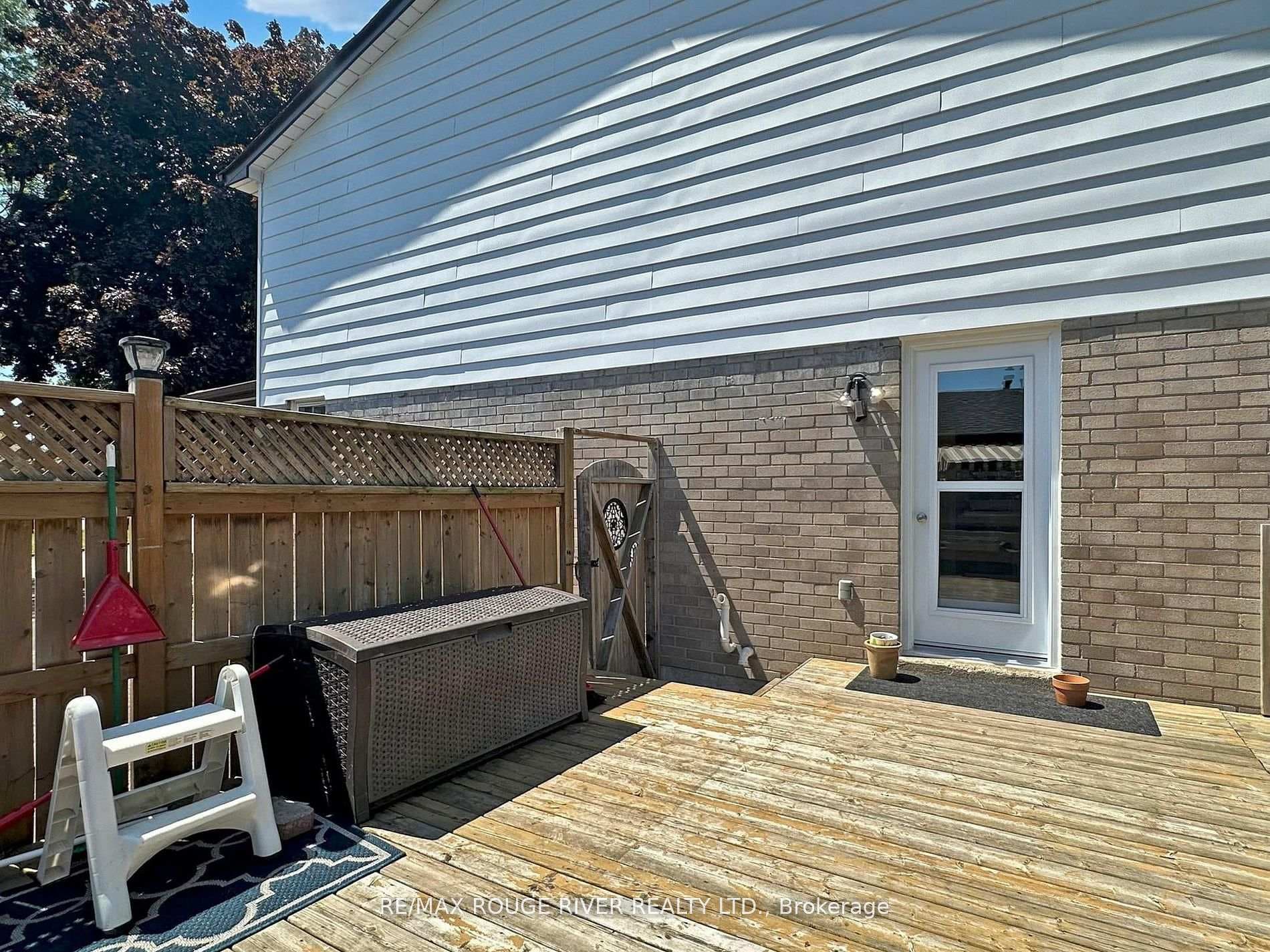 31 Tillbrook Court photo 19