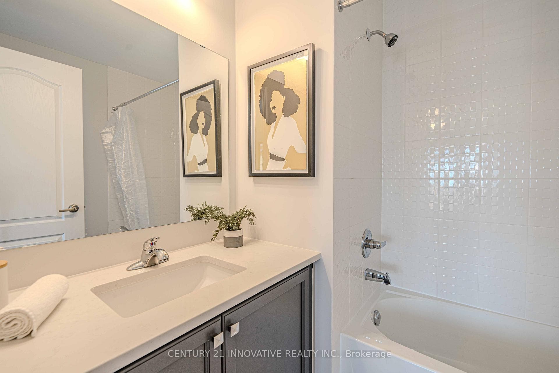 571 White's Hill Avenue photo 34