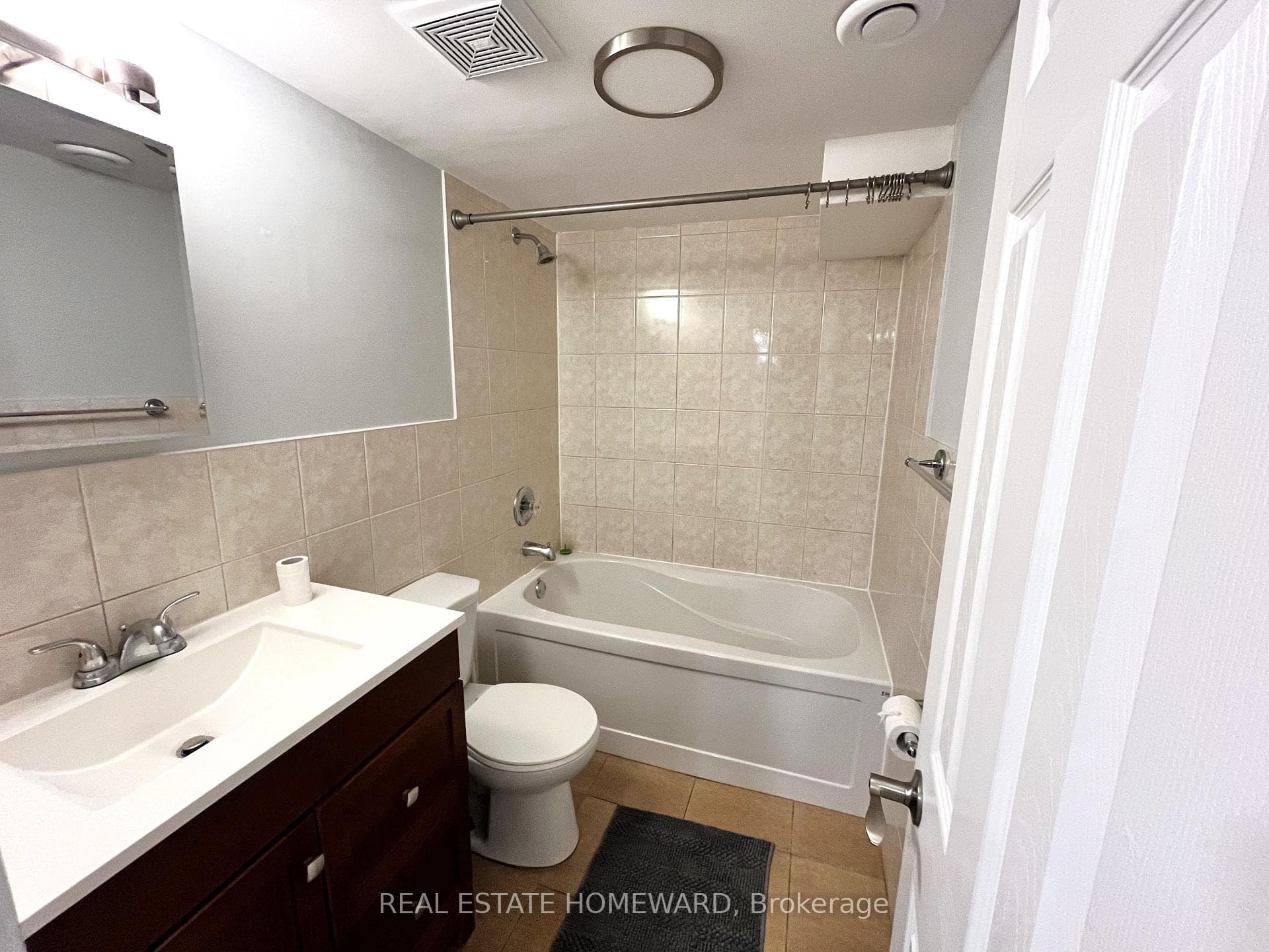 31 Claremore Avenue Unit Bsmt photo 19