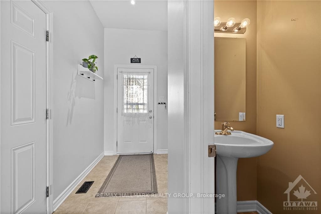 144 MARRISSA Avenue photo 4
