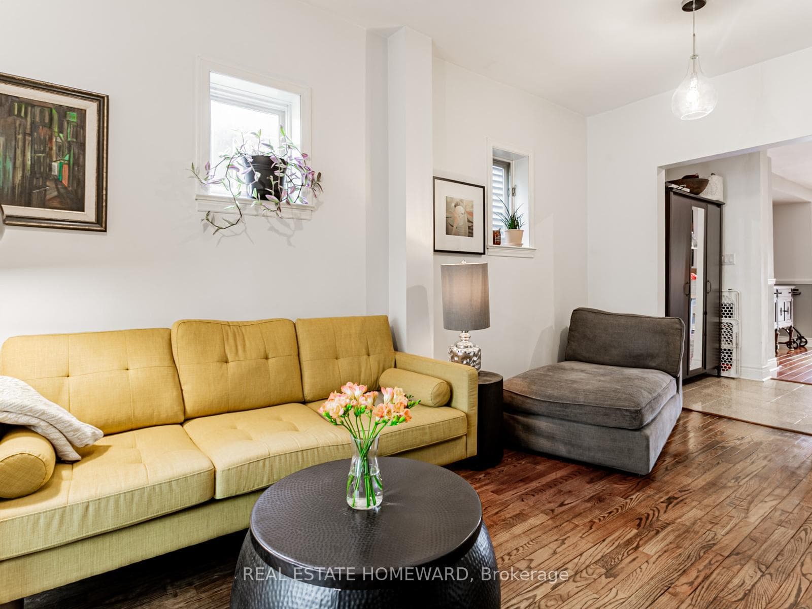 101 Wright Avenue photo 19