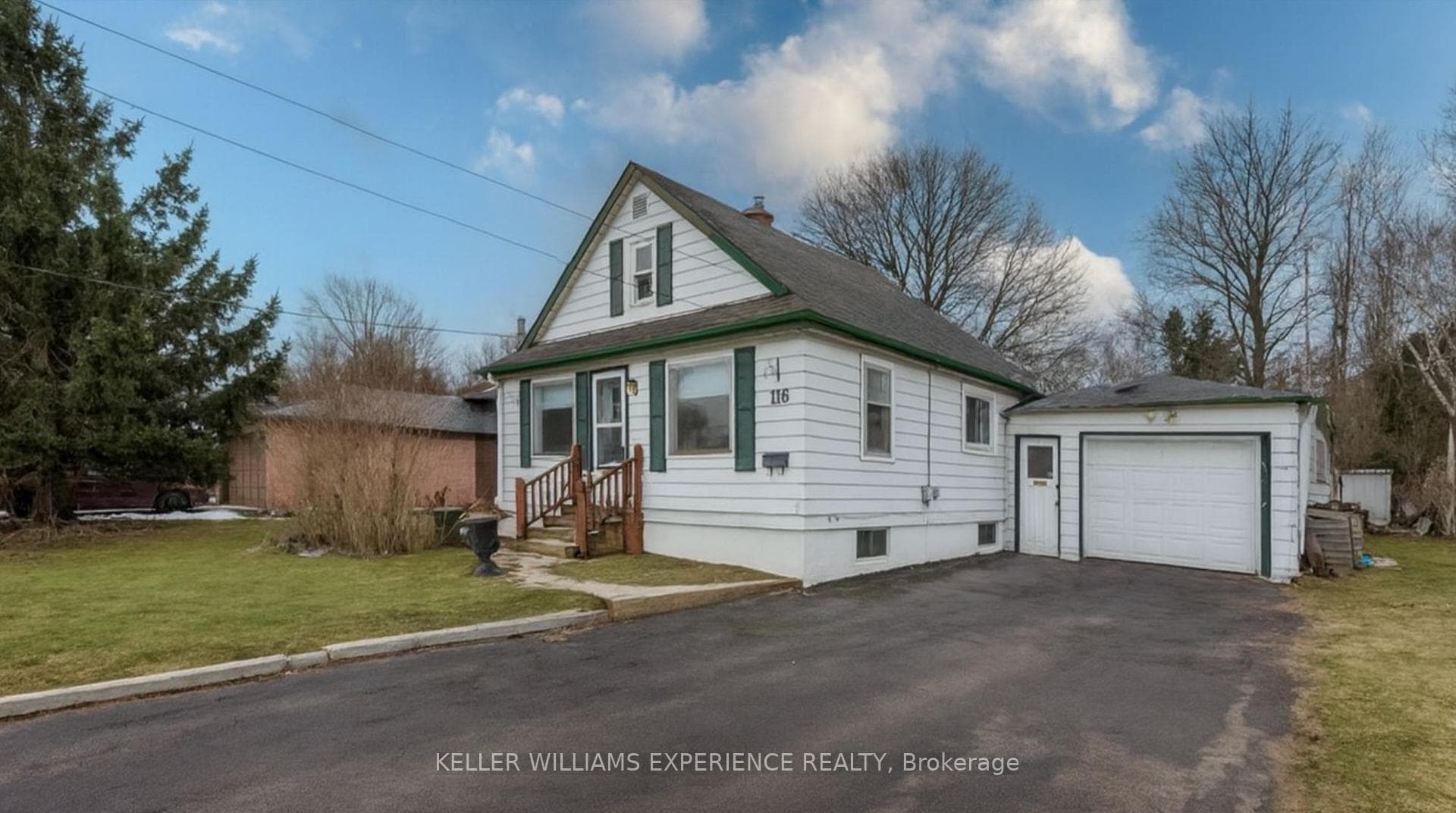 116 Huronia Road photo 2