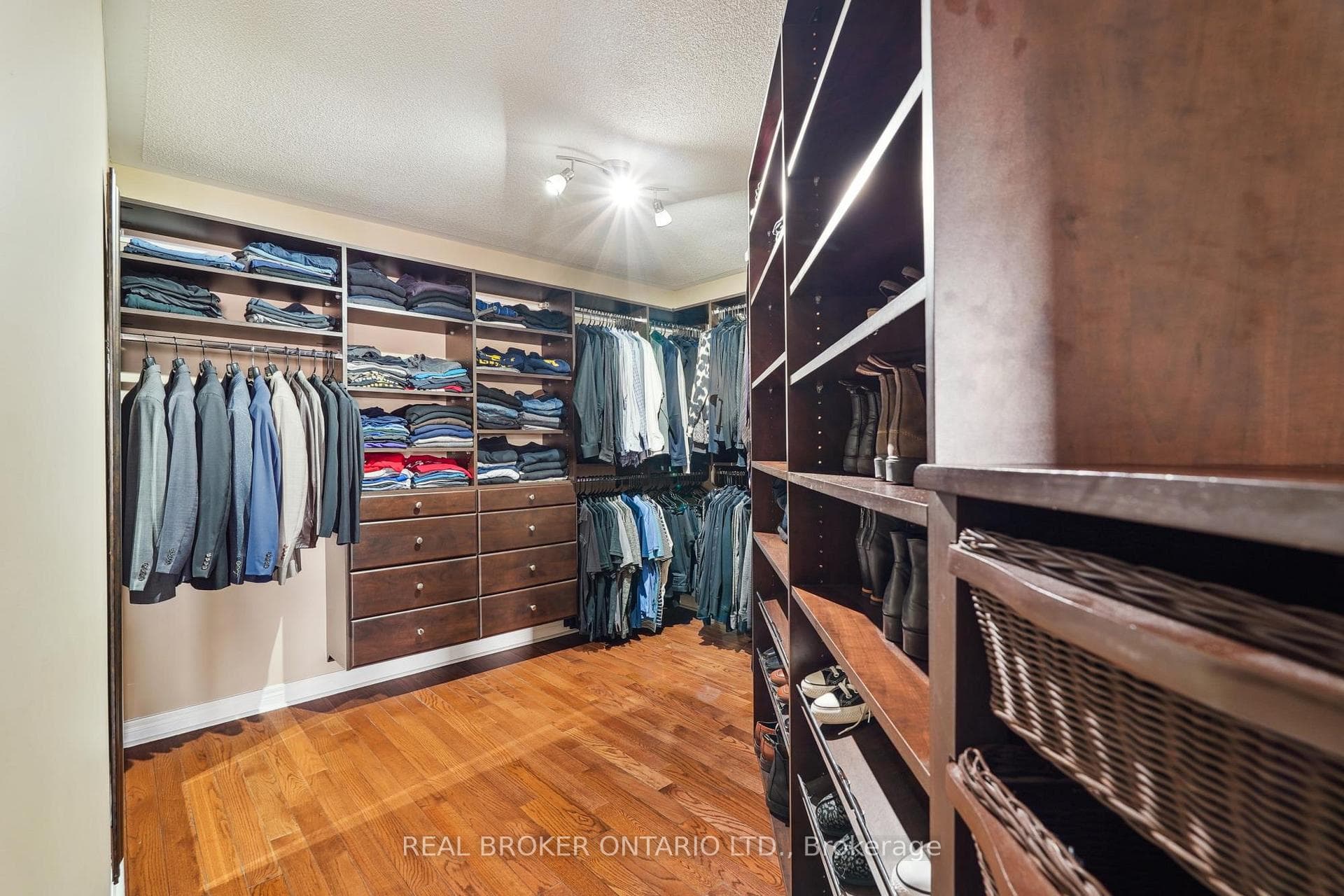 2136 PINE GLEN Road photo 21