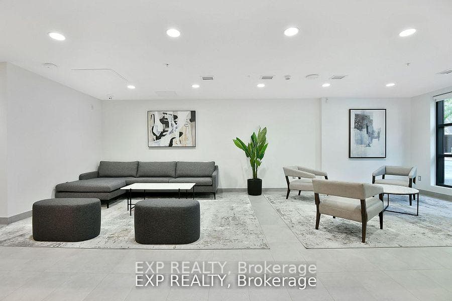 36 Robinson Avenue Unit 501 photo 12