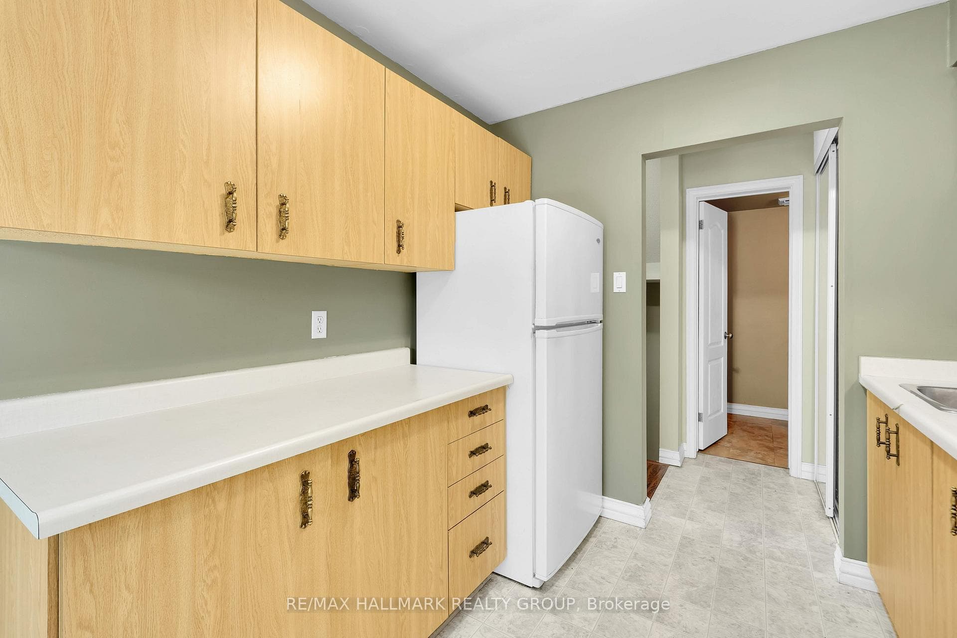 Plenty of Counter Space & Storage