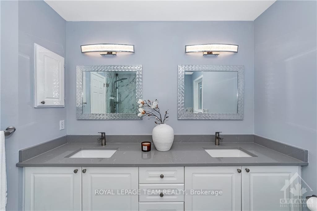 44 GRENGOLD Way photo 20