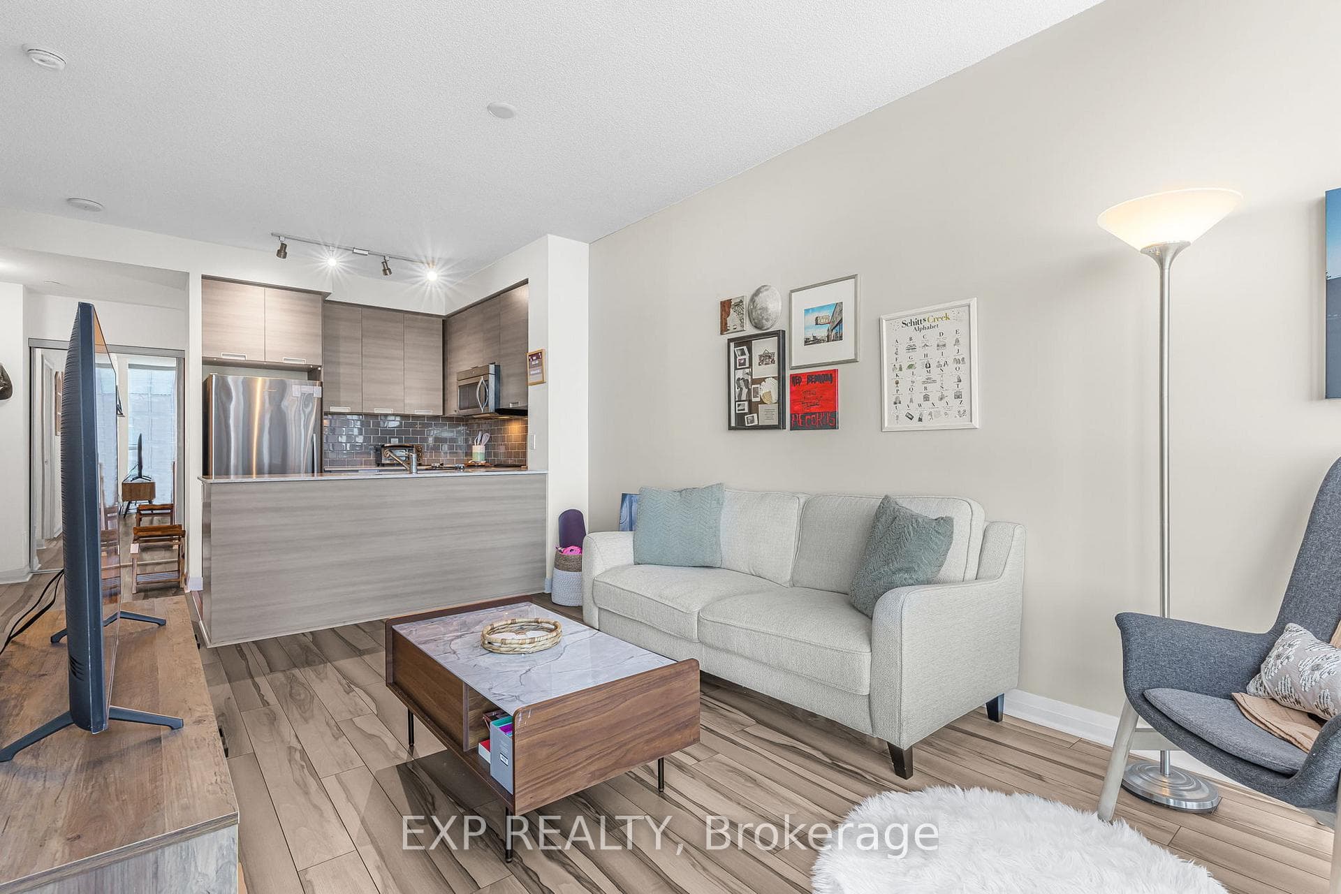 75 Eglinton Avenue Unit 1901 photo 6