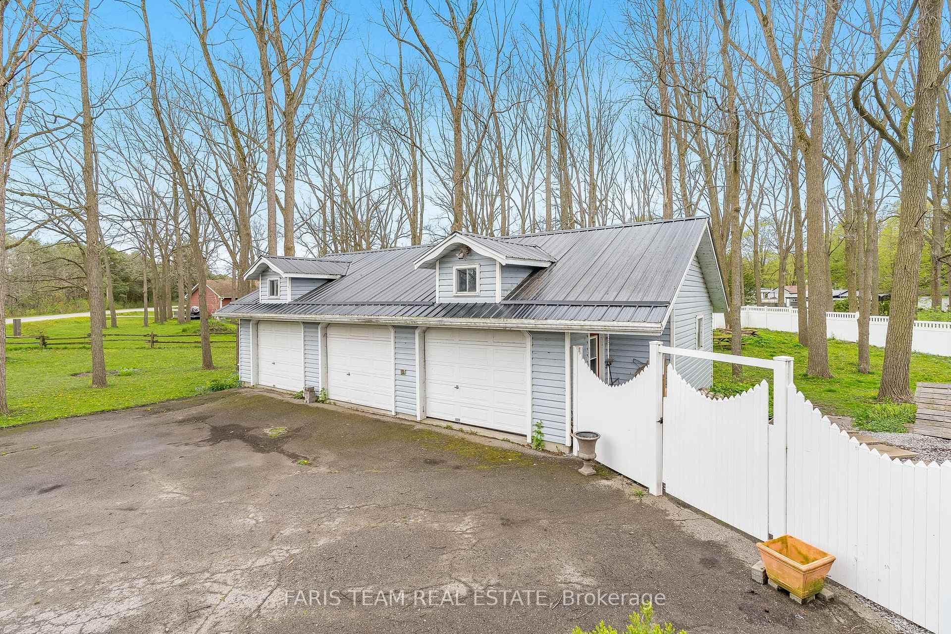 200 Ethel Park Drive photo 3