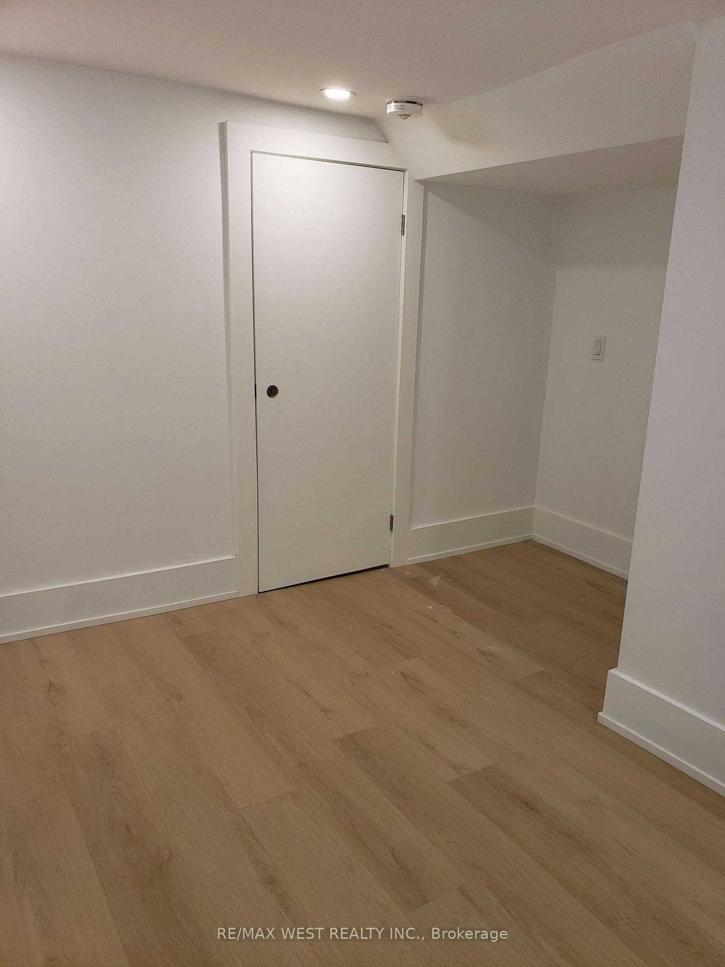 603 Anderson Street Unit Basement photo 16