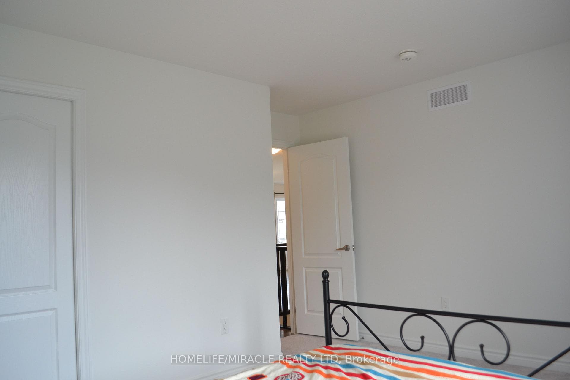 92 Delong Drive photo 14