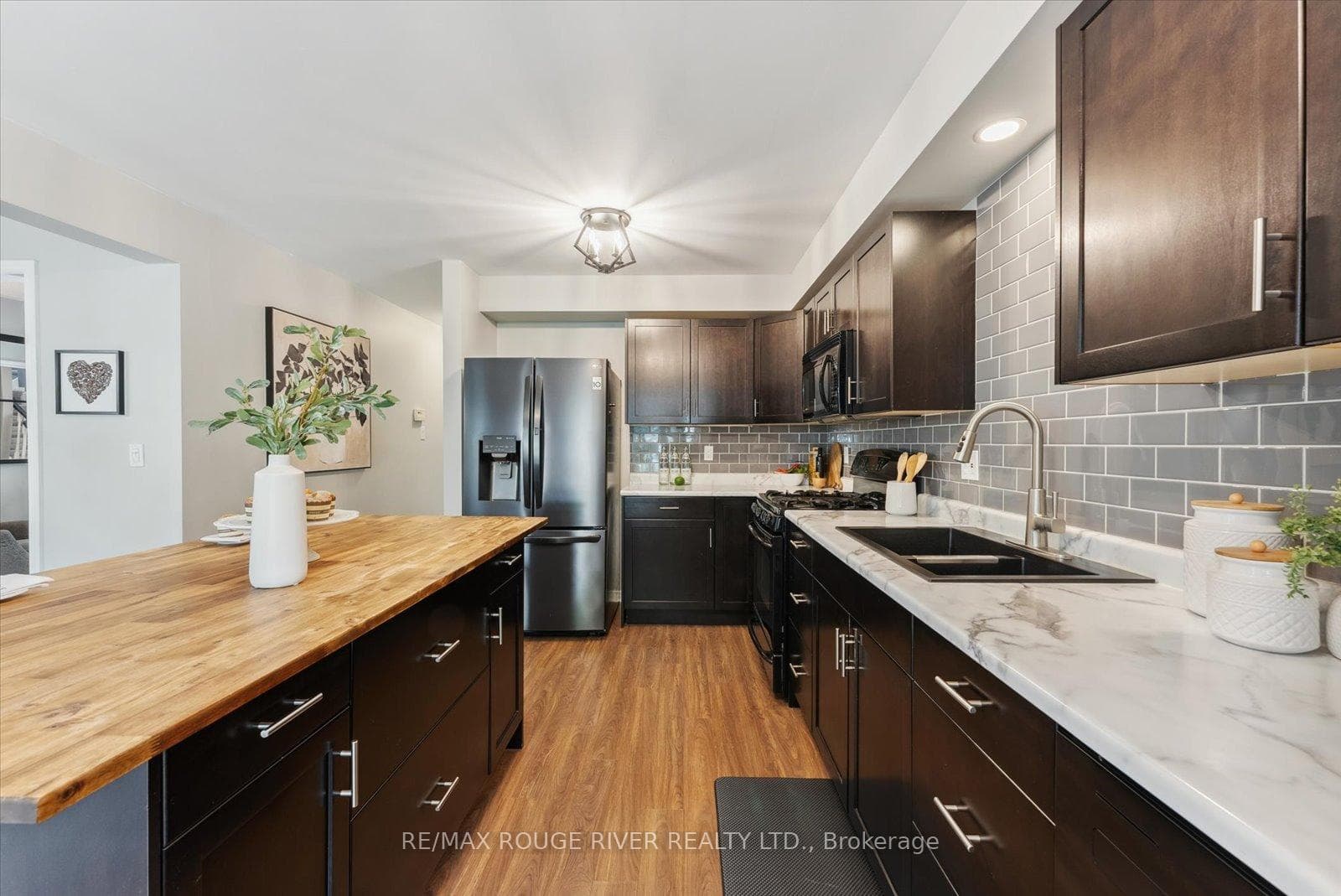 169 High Street photo 9