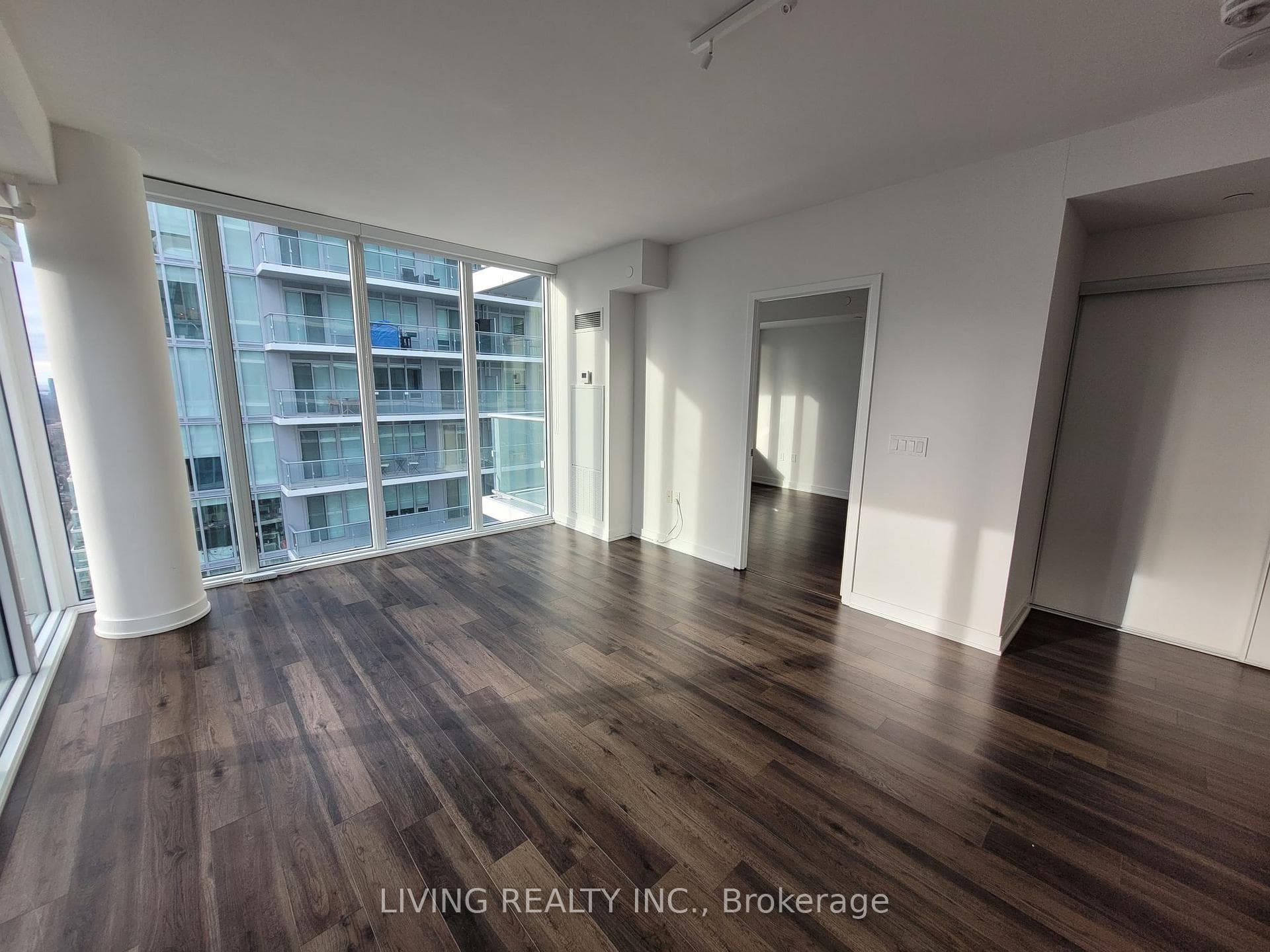 99 Broadway Avenue Unit 3404 photo 9