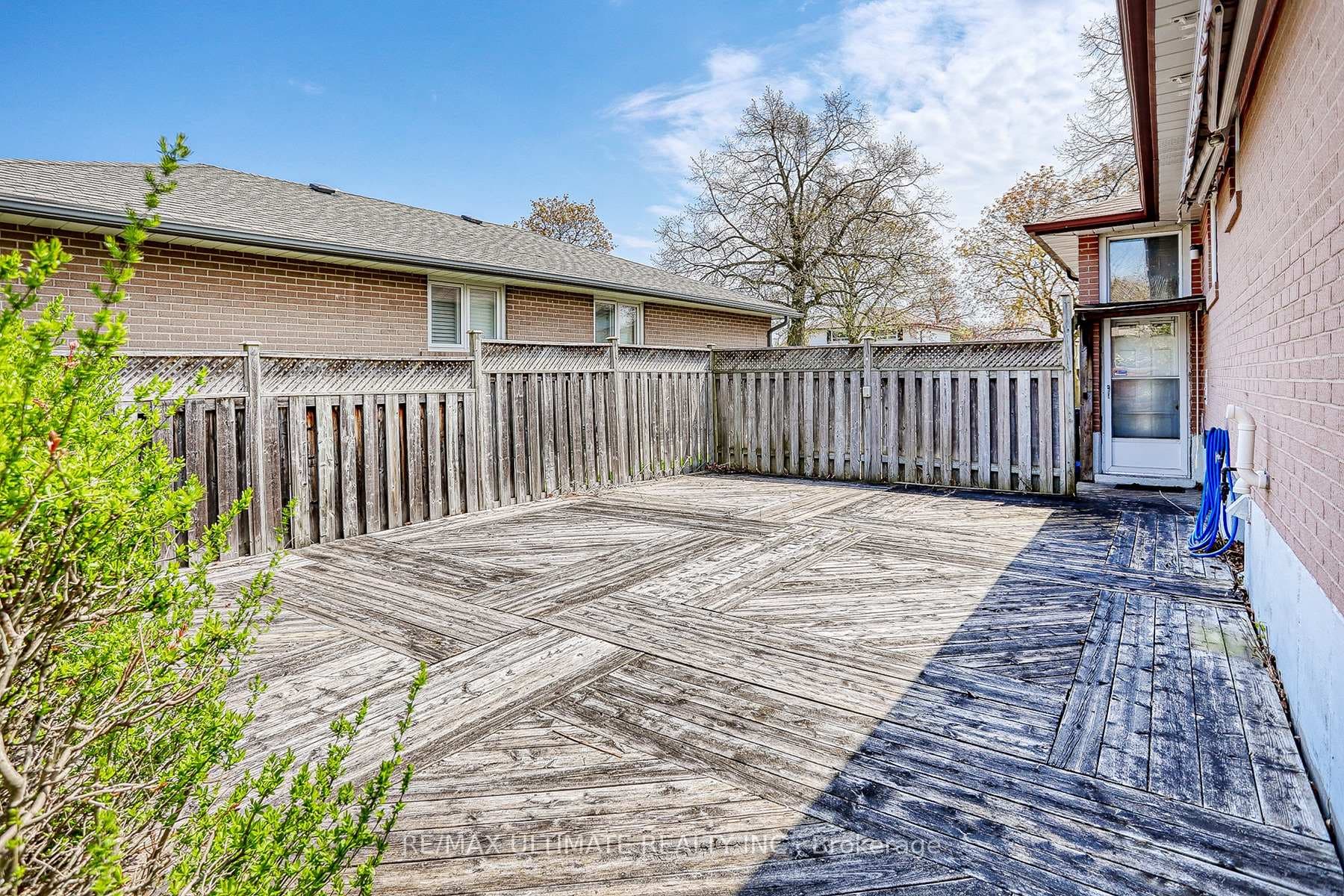 164 Lynnbrook Drive photo 28