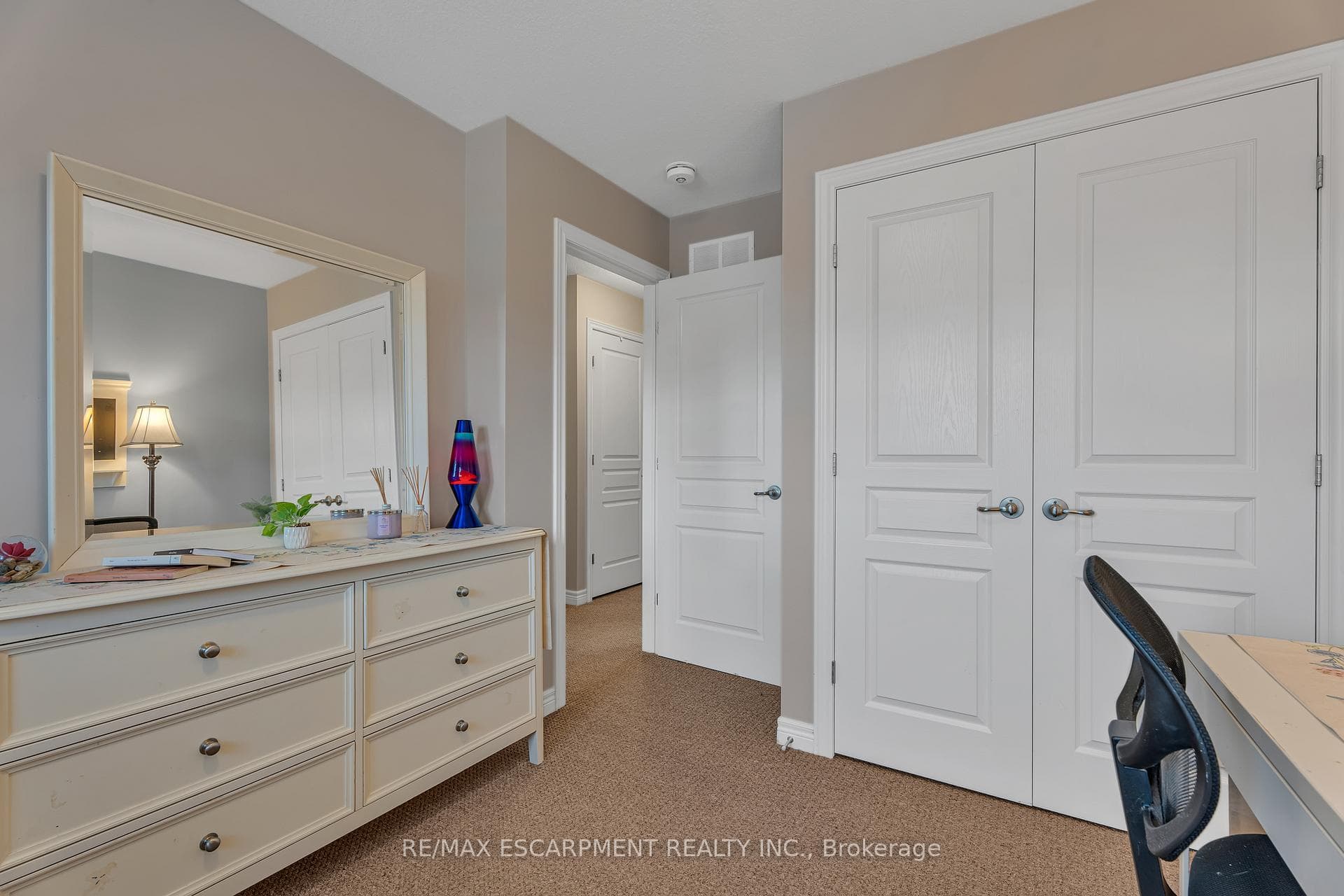 72 Dodman Crescent photo 26
