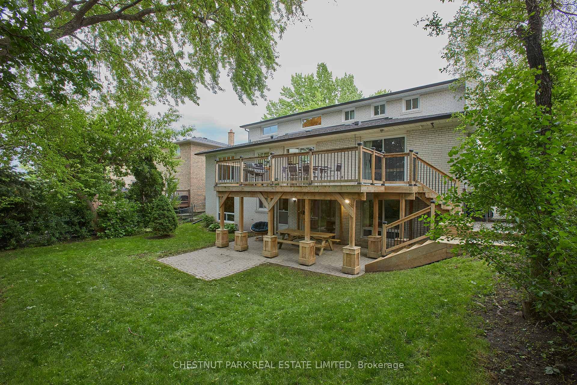 252 Otonabee Avenue photo 30