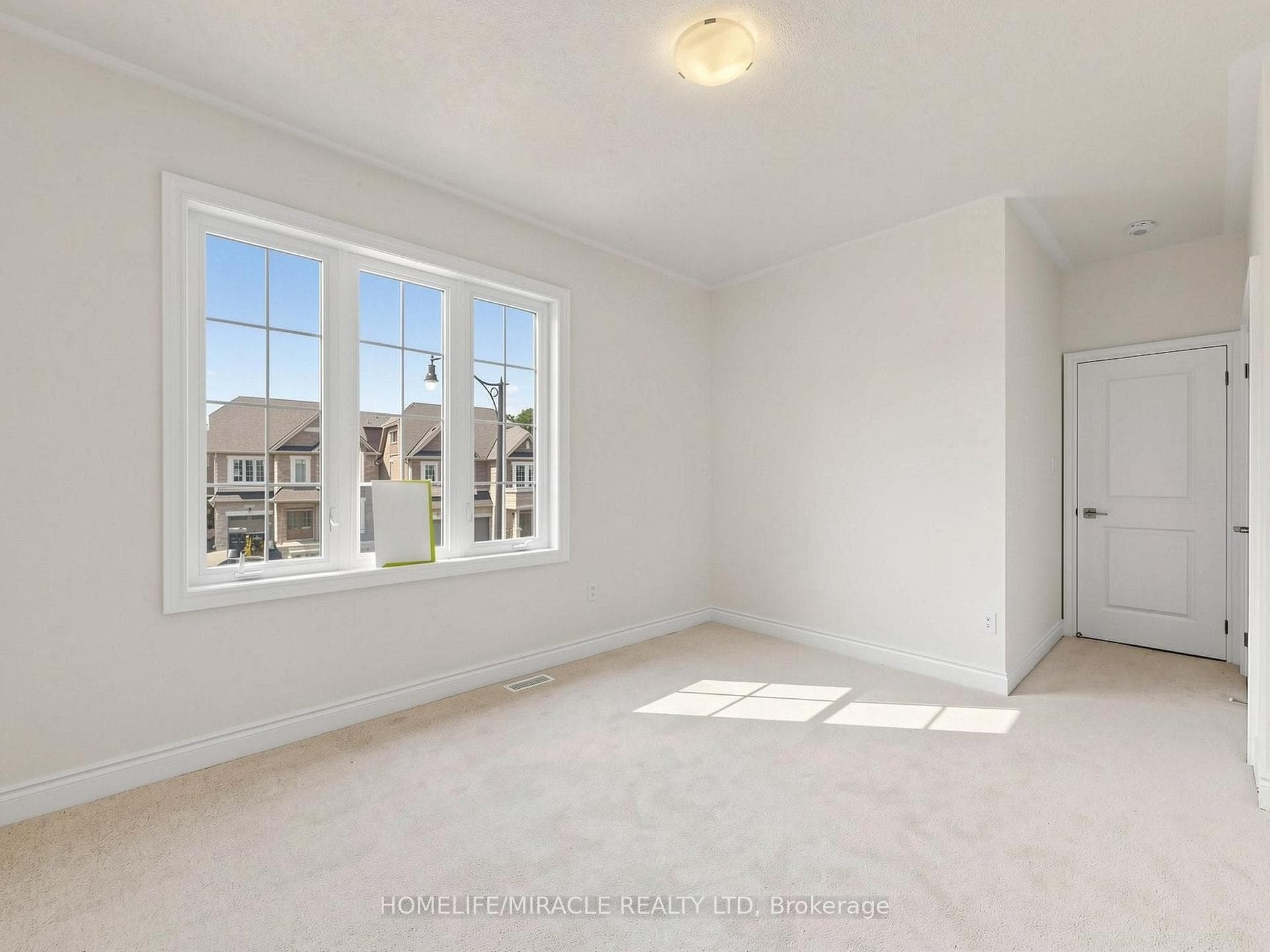 8 Ralston Court photo 33