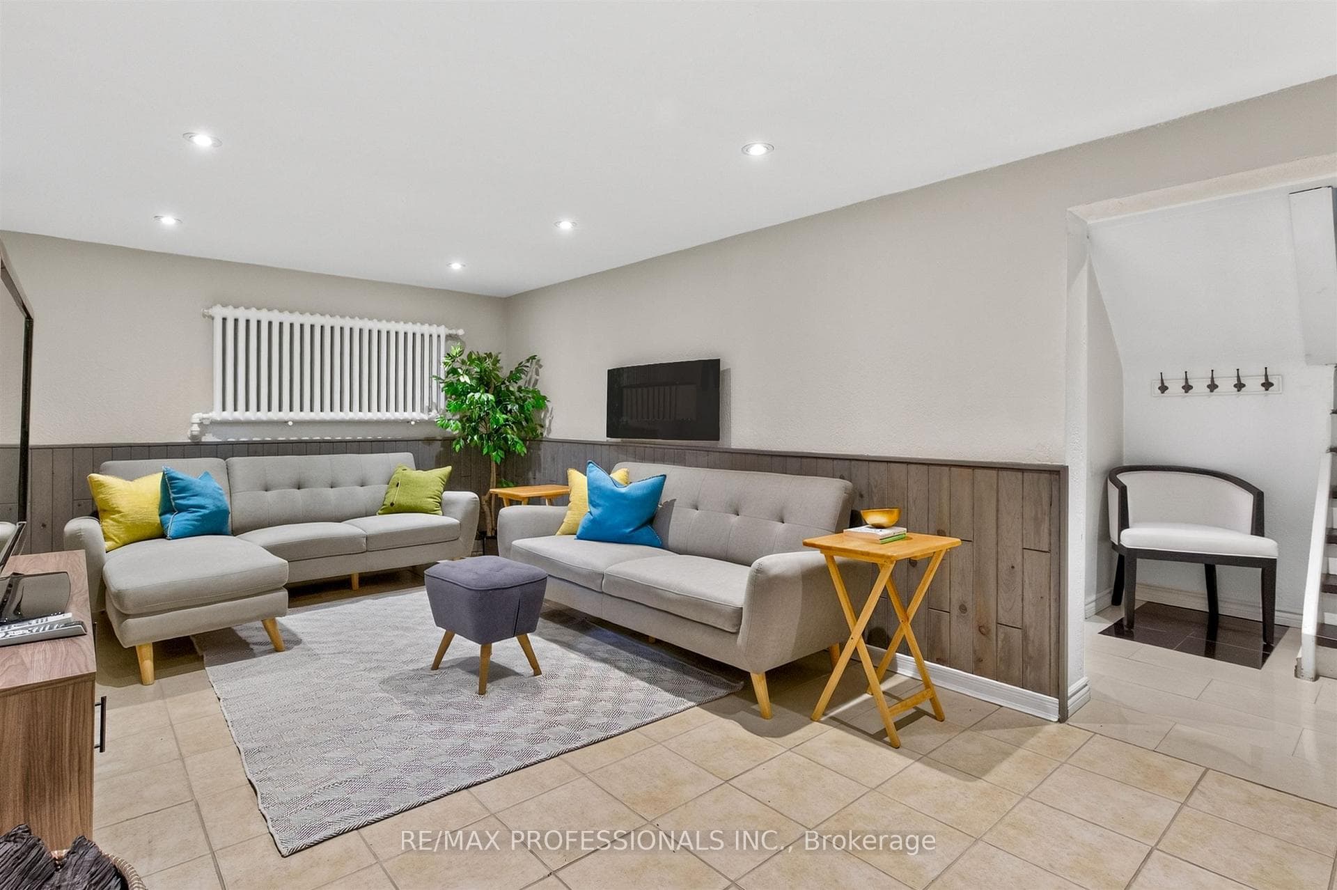 146 Government Road photo 32
