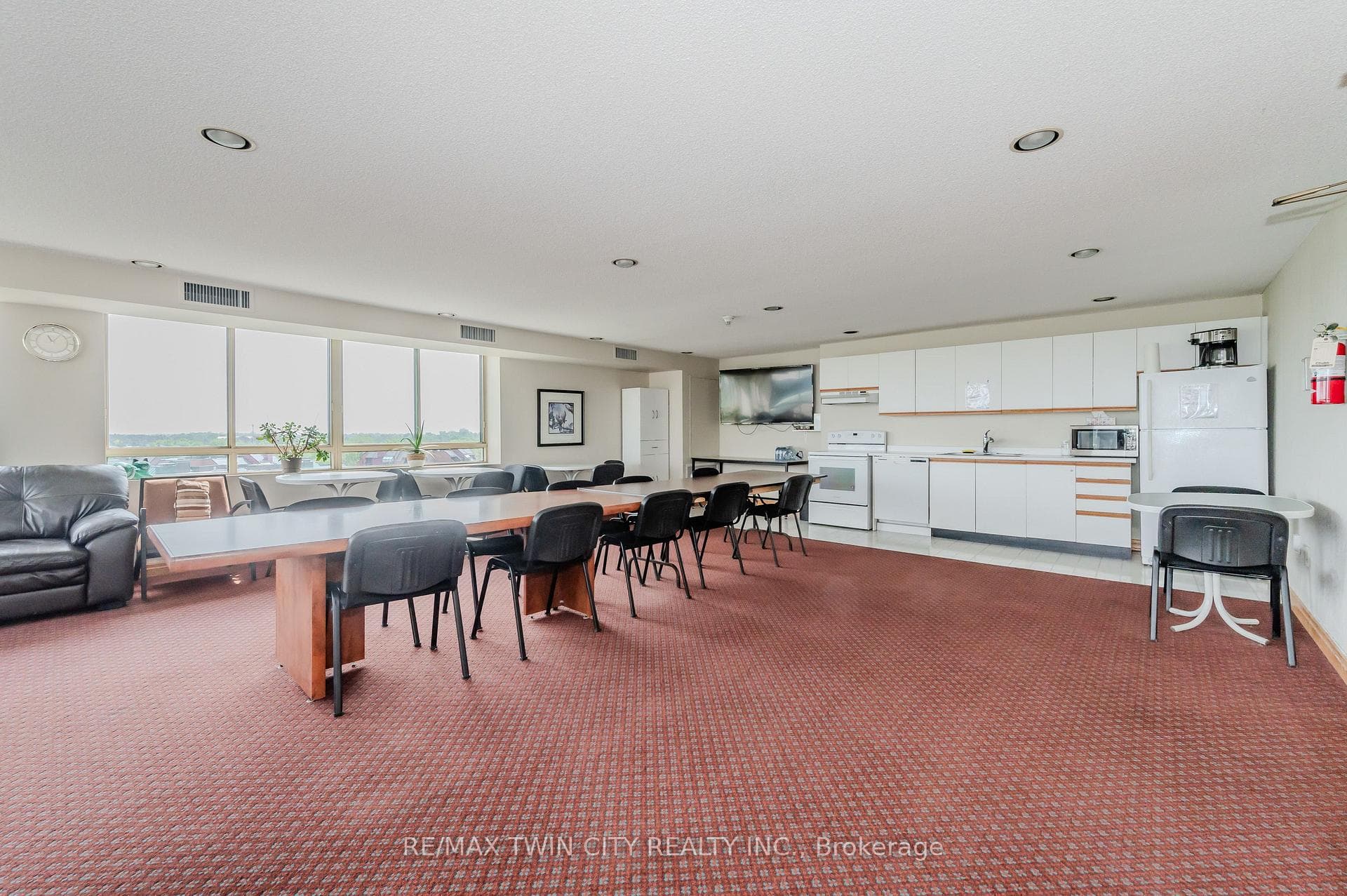 30 Blue Springs Drive Unit PH15 photo 27