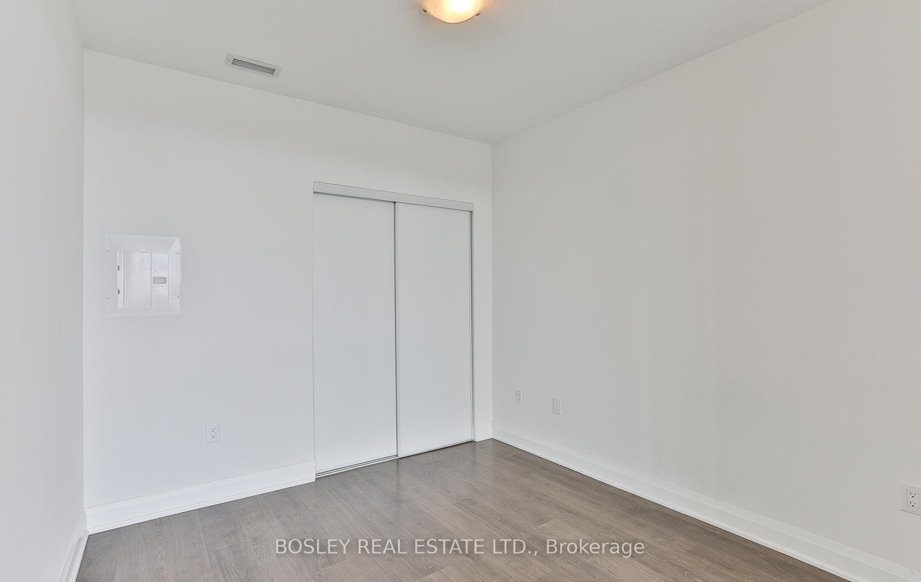 160 Vanderhoof Avenue Unit PH08 photo 6