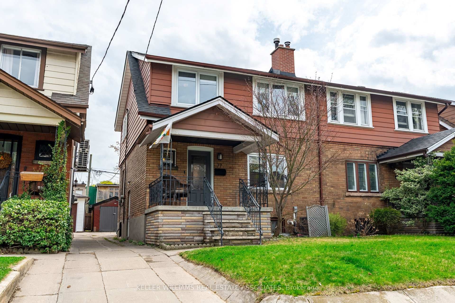 77 Harris Avenue photo 45