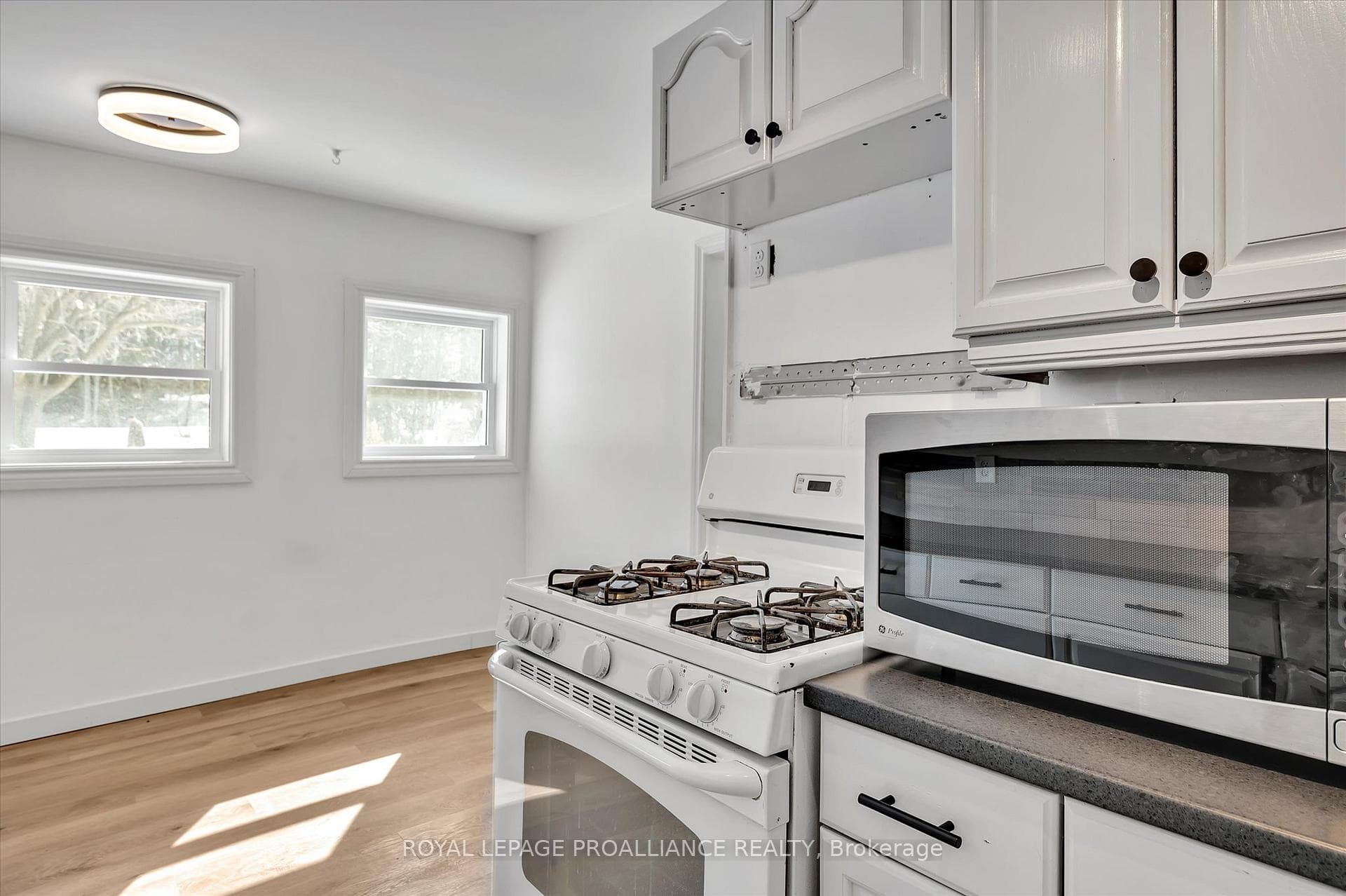 95 Cedar Drive photo 13