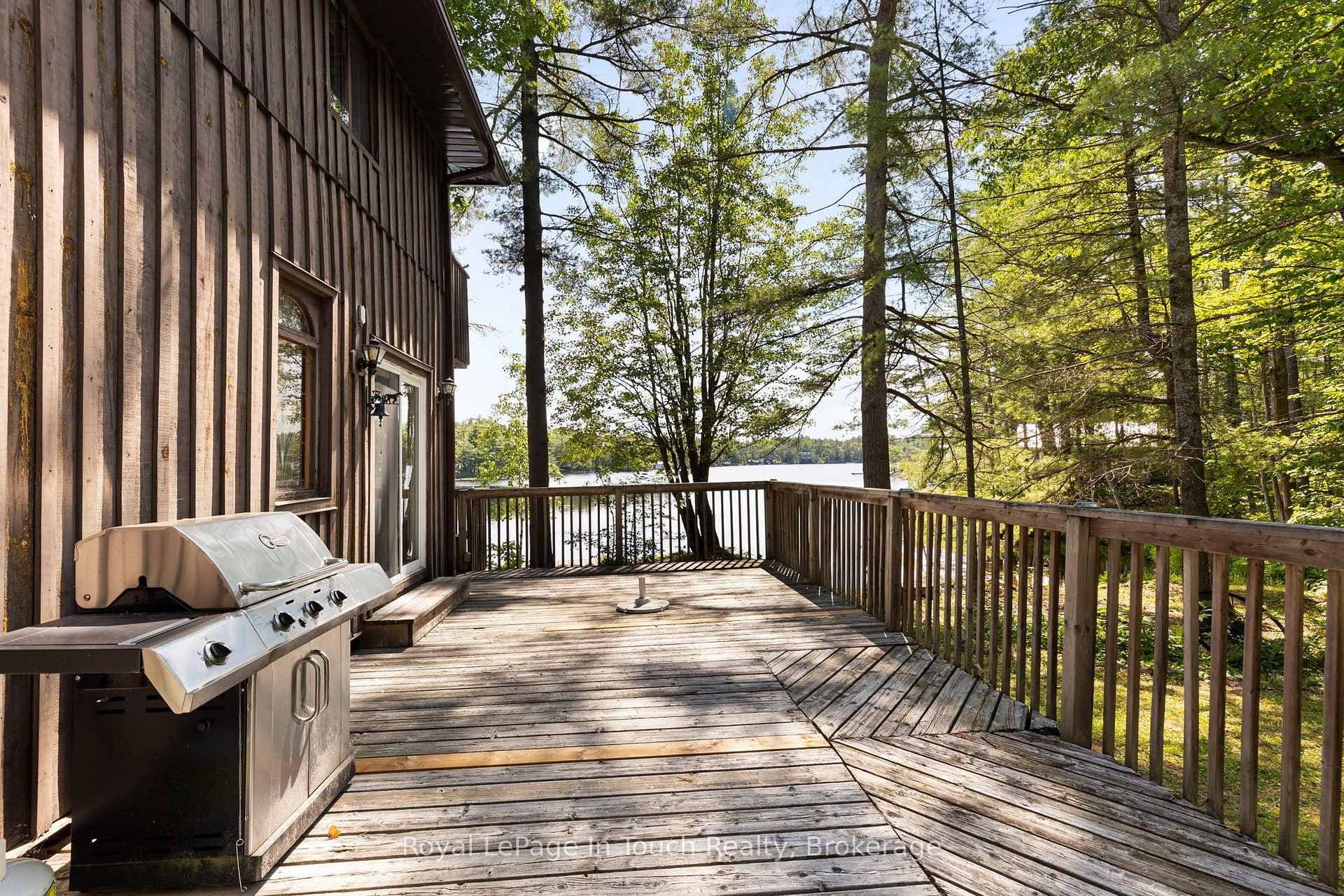 Deck on The Side of The Cottage