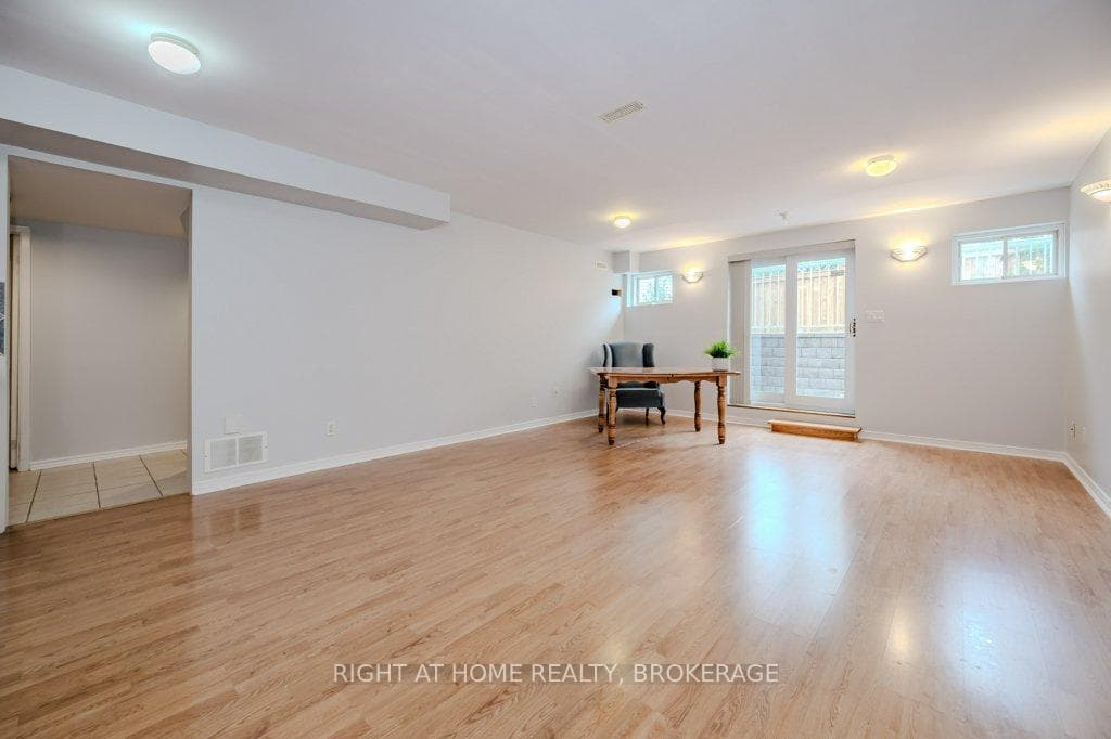 1473 Sandpiper Road photo 33