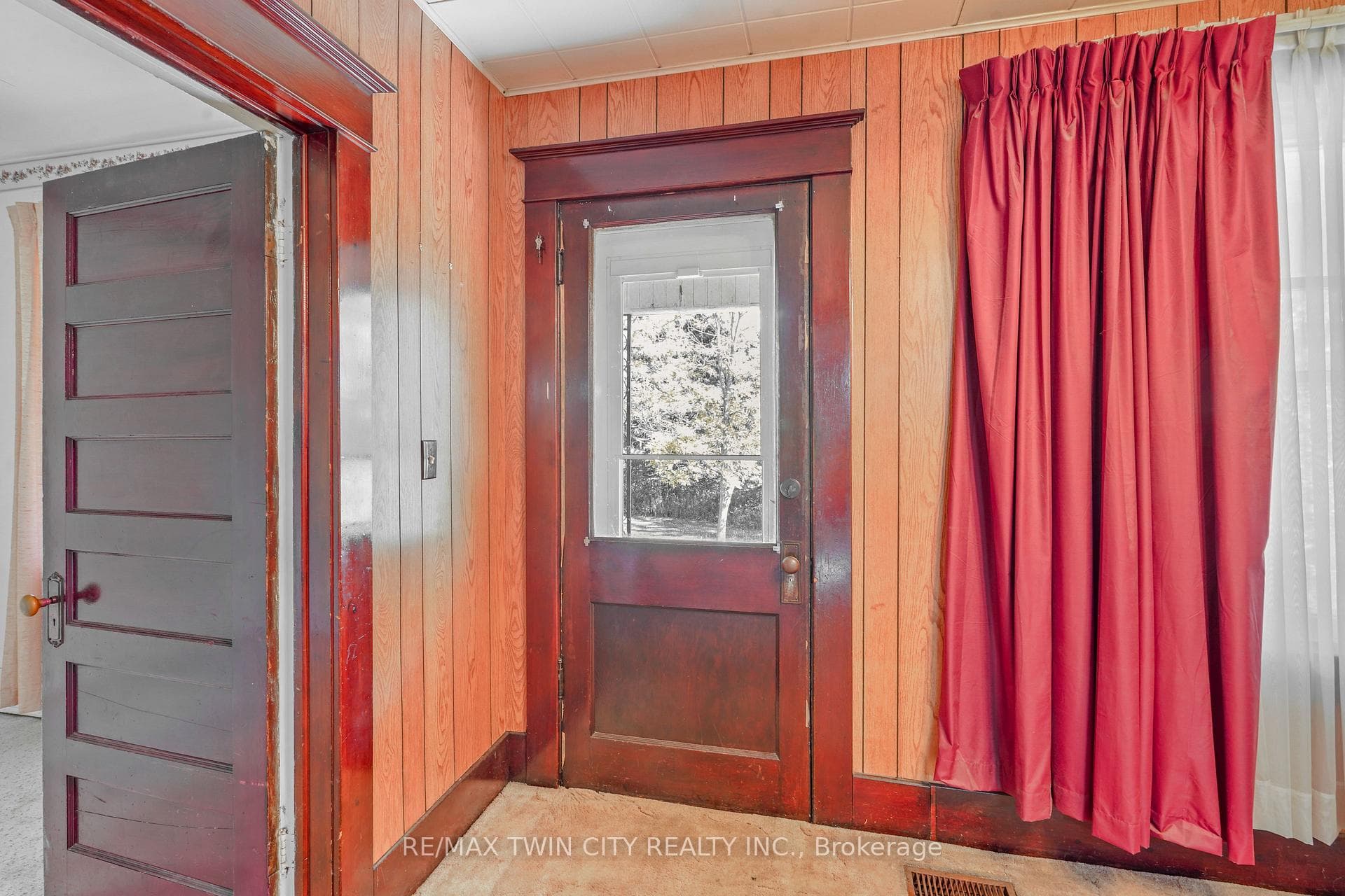 403 Middle Townline Road photo 14