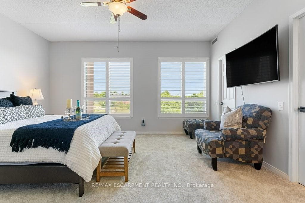 2075 Amherst Heights Drive Unit 416 photo 4