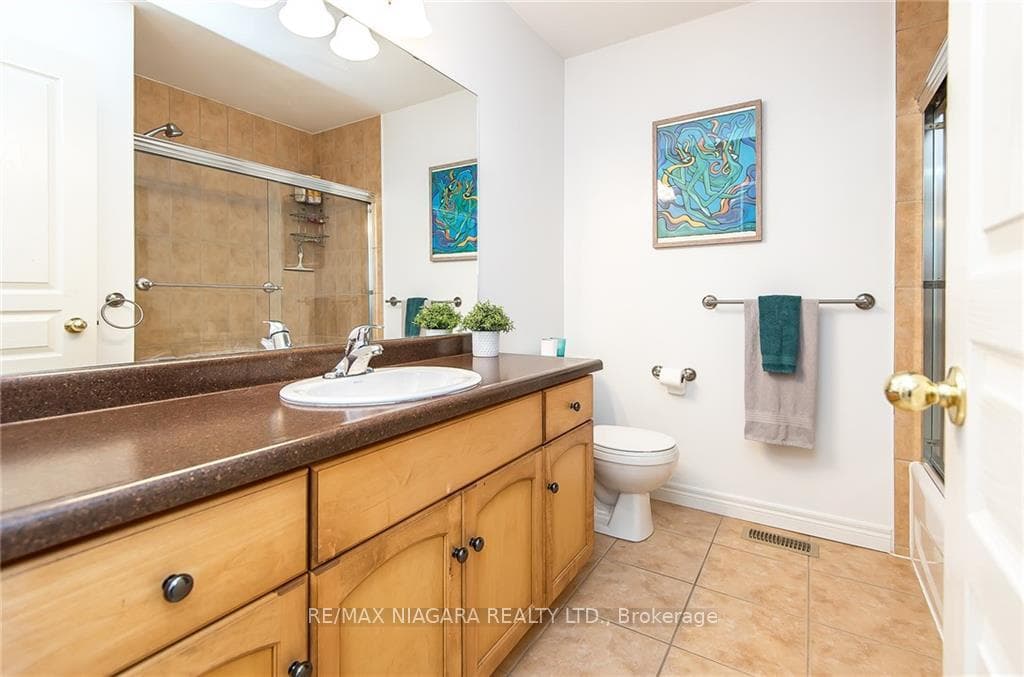 22 Conrad Place photo 29