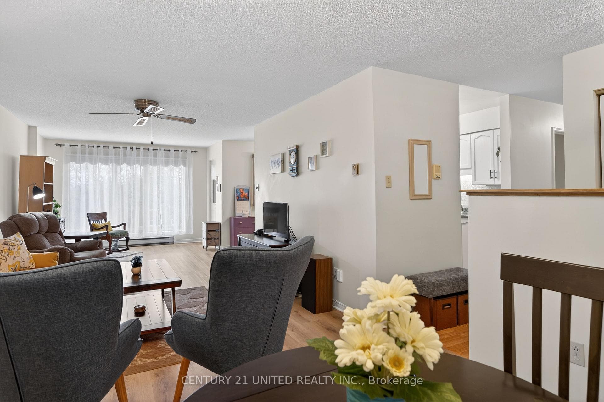 2185 Walker Avenue Unit 206 photo 9