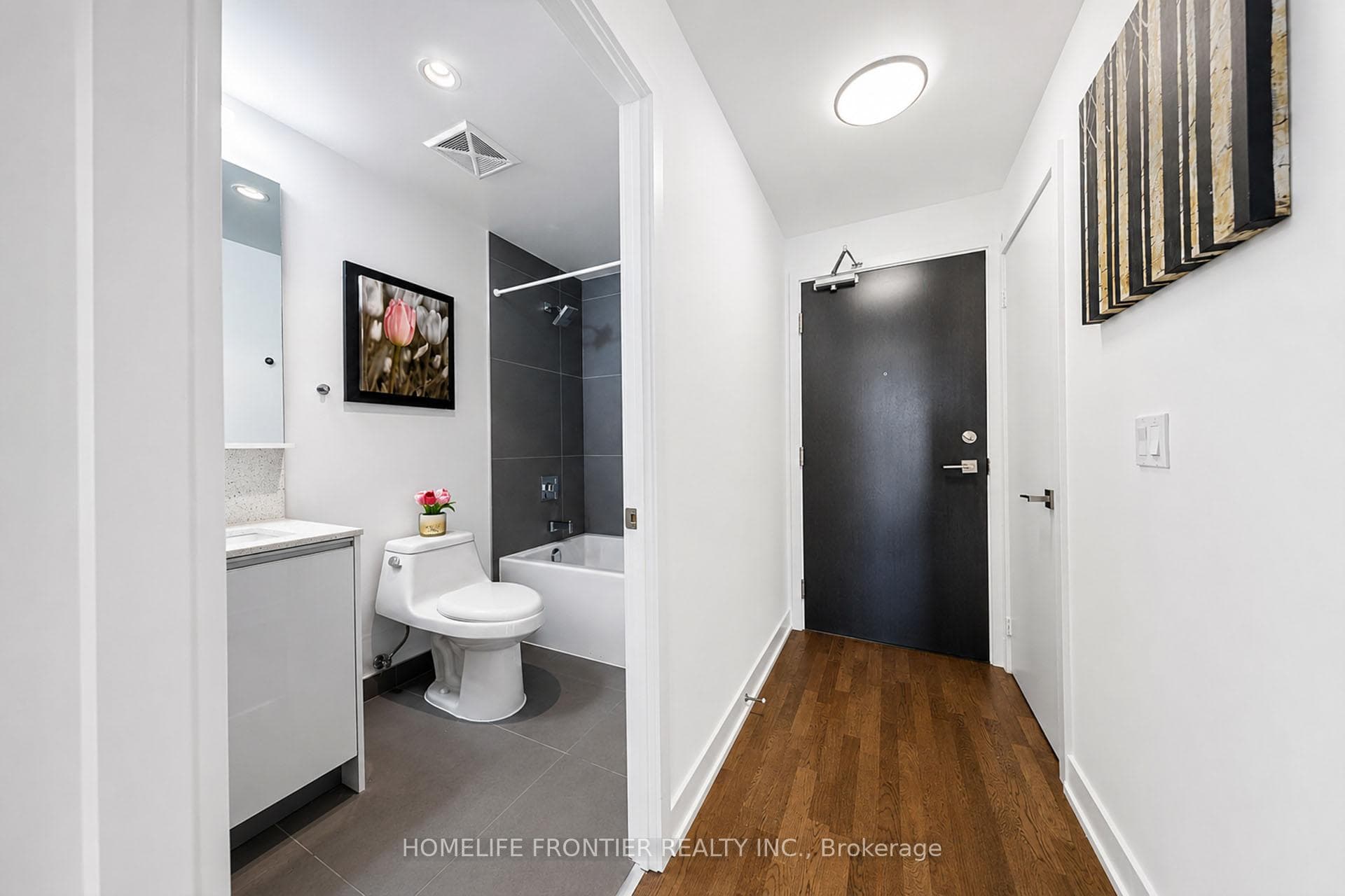 20 Minowan Miikan Lane Unit 717 photo 11