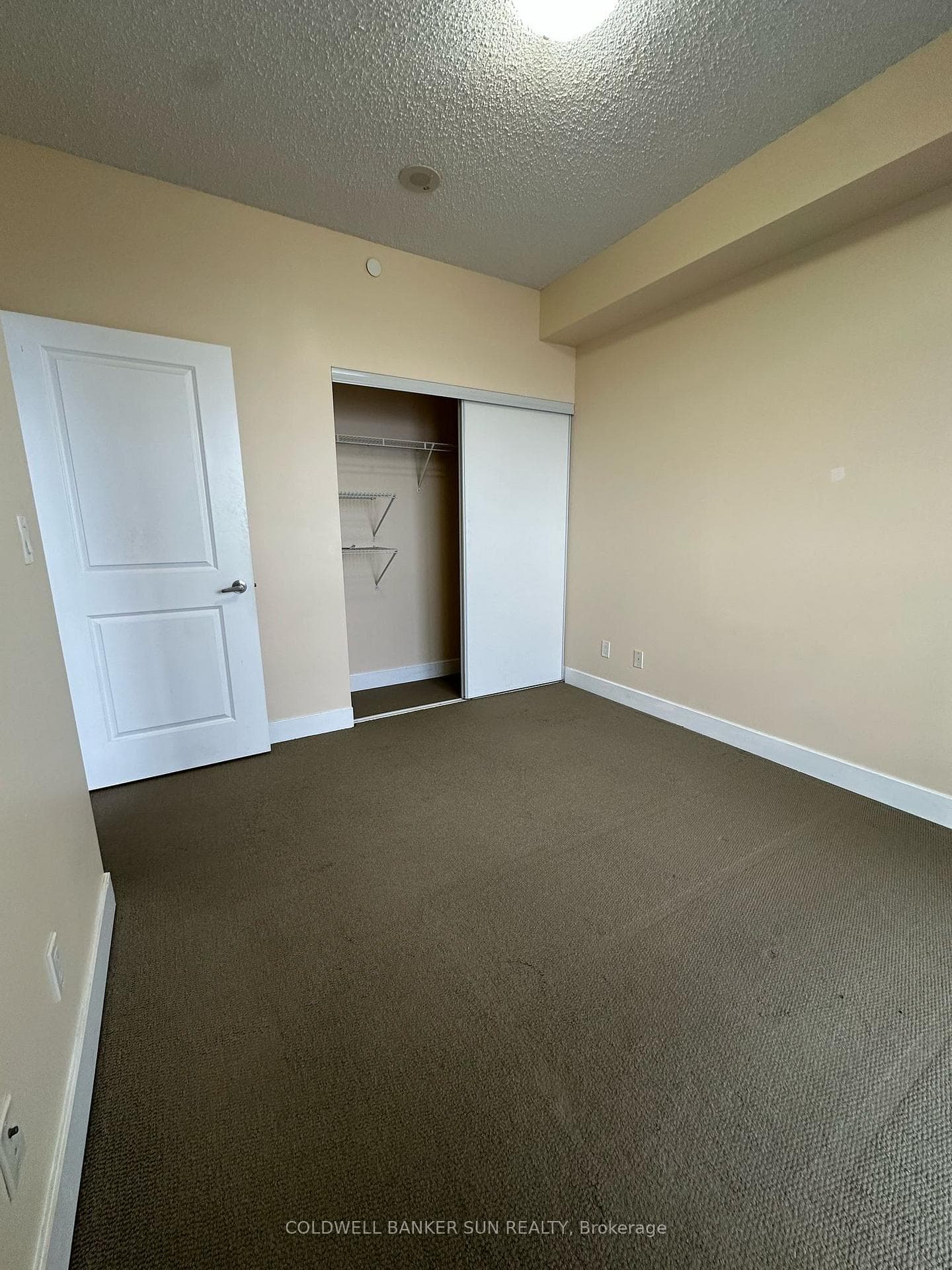 6 Eva Road Unit 2507 photo 4