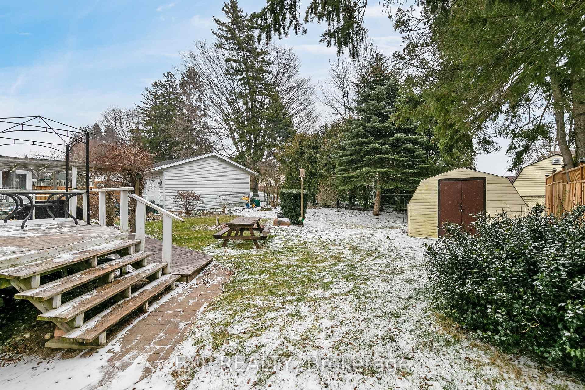 890 Alice Street photo 23