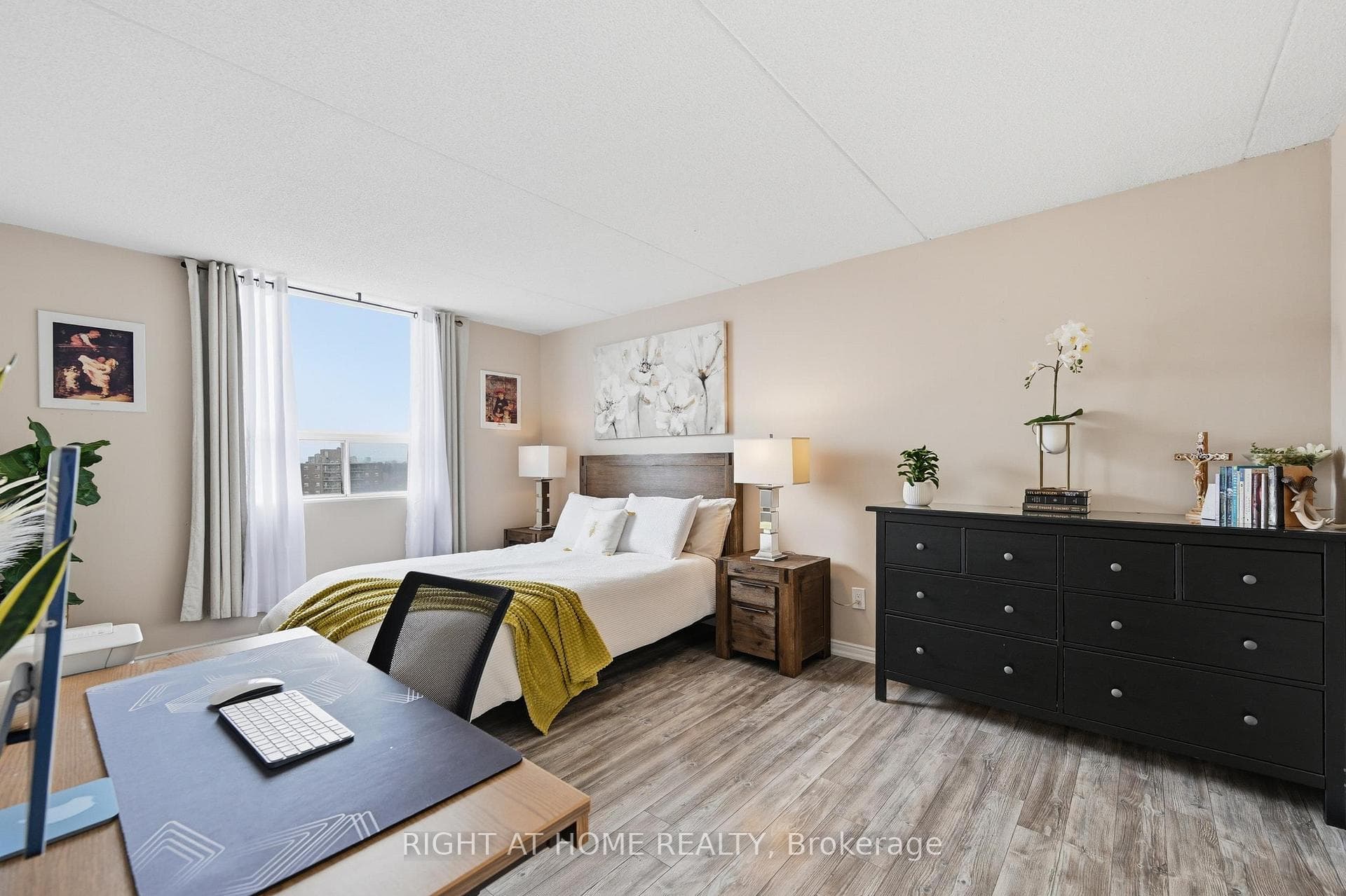 99 Donn Avenue Unit 704 photo 10