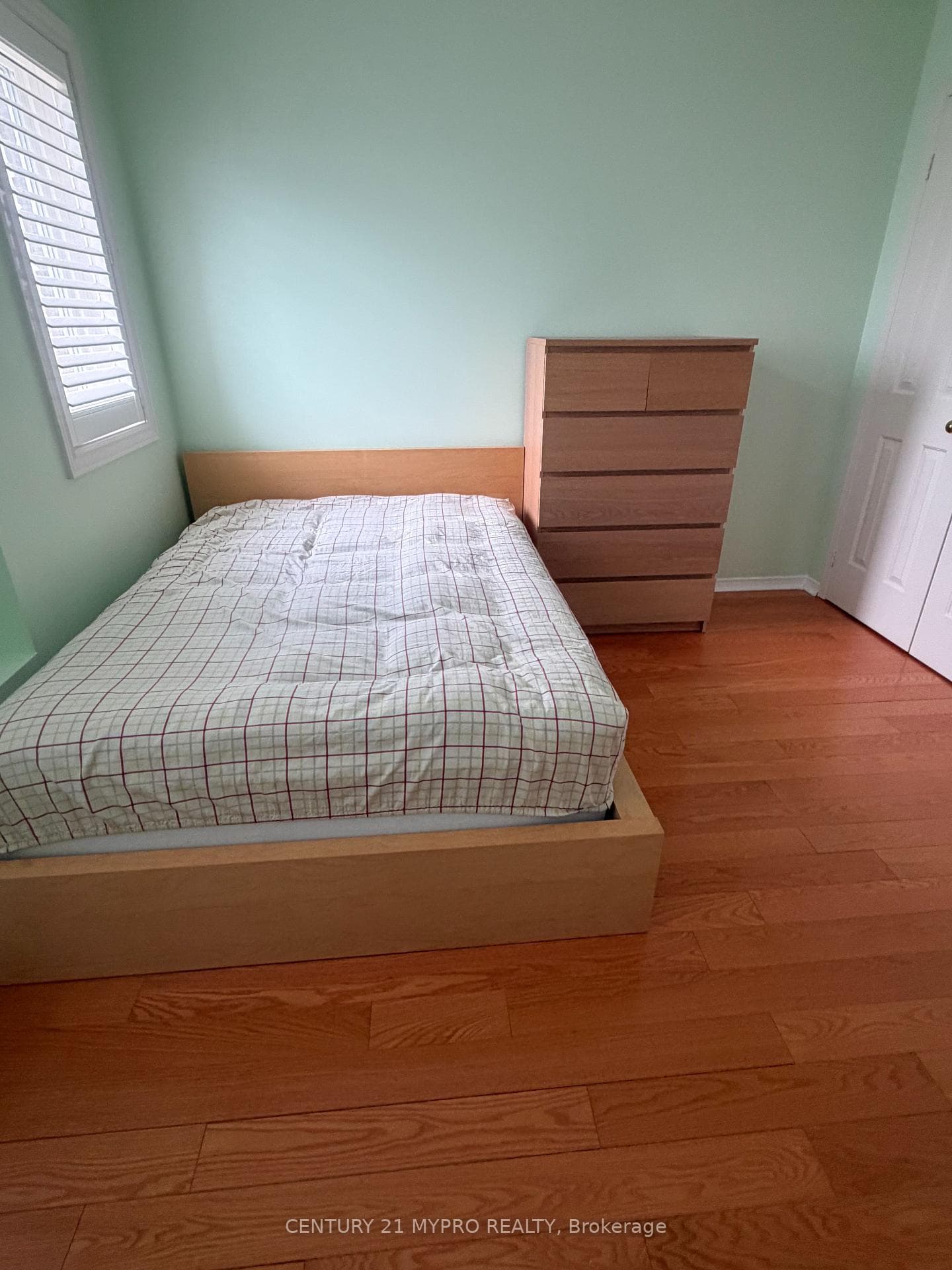 116 Orchard Hill (2nd Floor) Boulevard photo 4